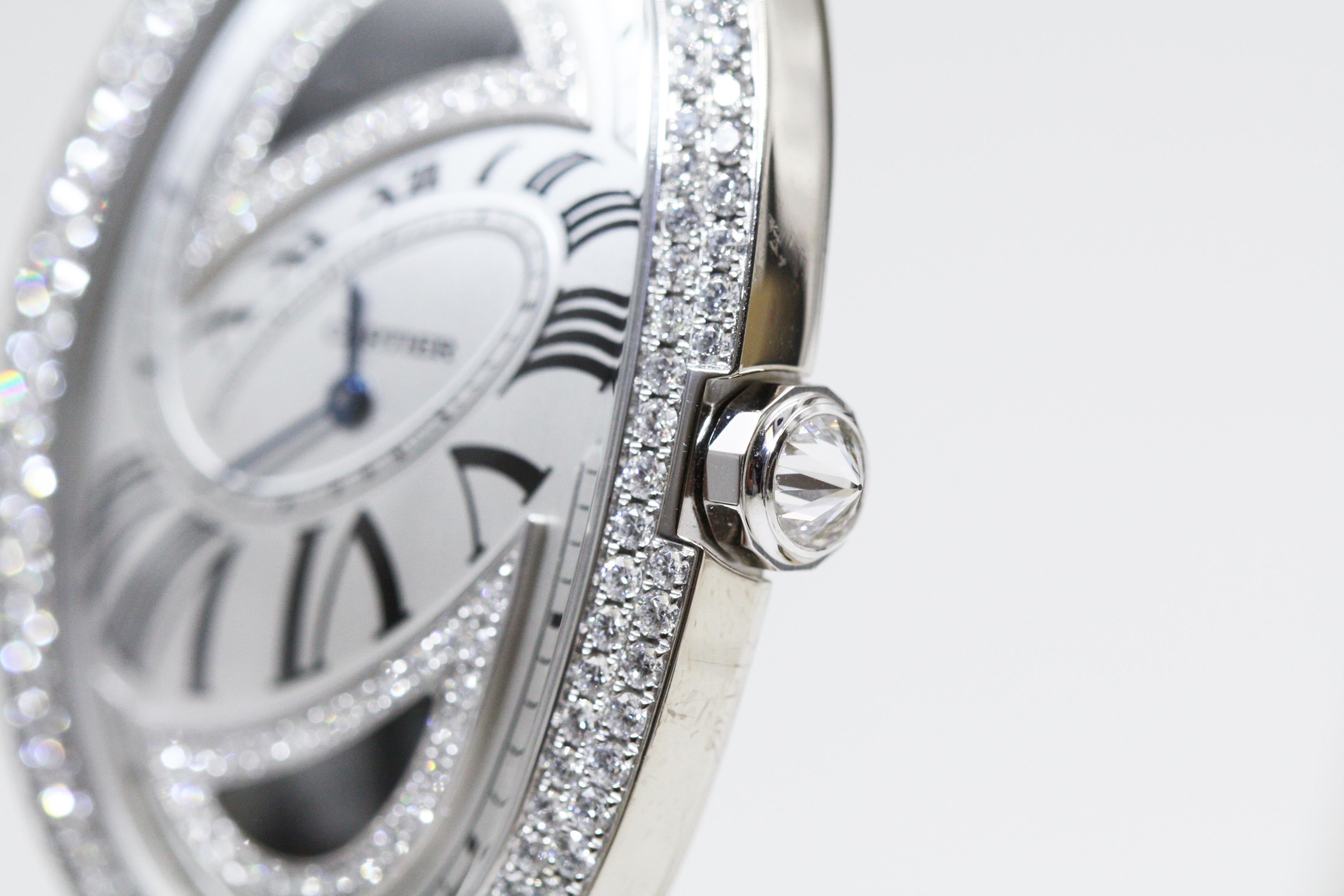 This is one of the prestigious brand Cartier's design, an incredible and glamorous watch; Cartier named this collection as Baignoire, like all of Cartier products, this piece of art is made with 18k white gold and brilliant diamonds, without a doubt
