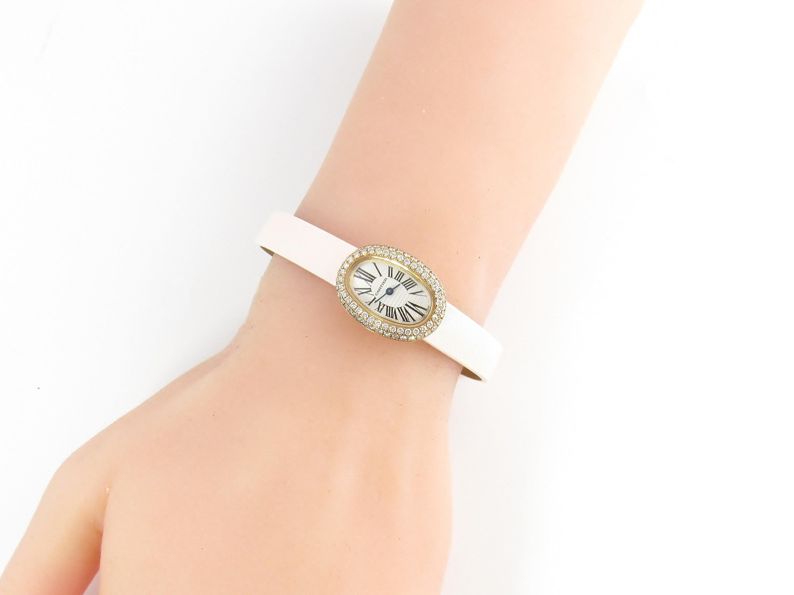 Cartier Baignoire Mini Diamond Montre Femme Or 18 Carats Ovale Bracelet Satin Rose 3