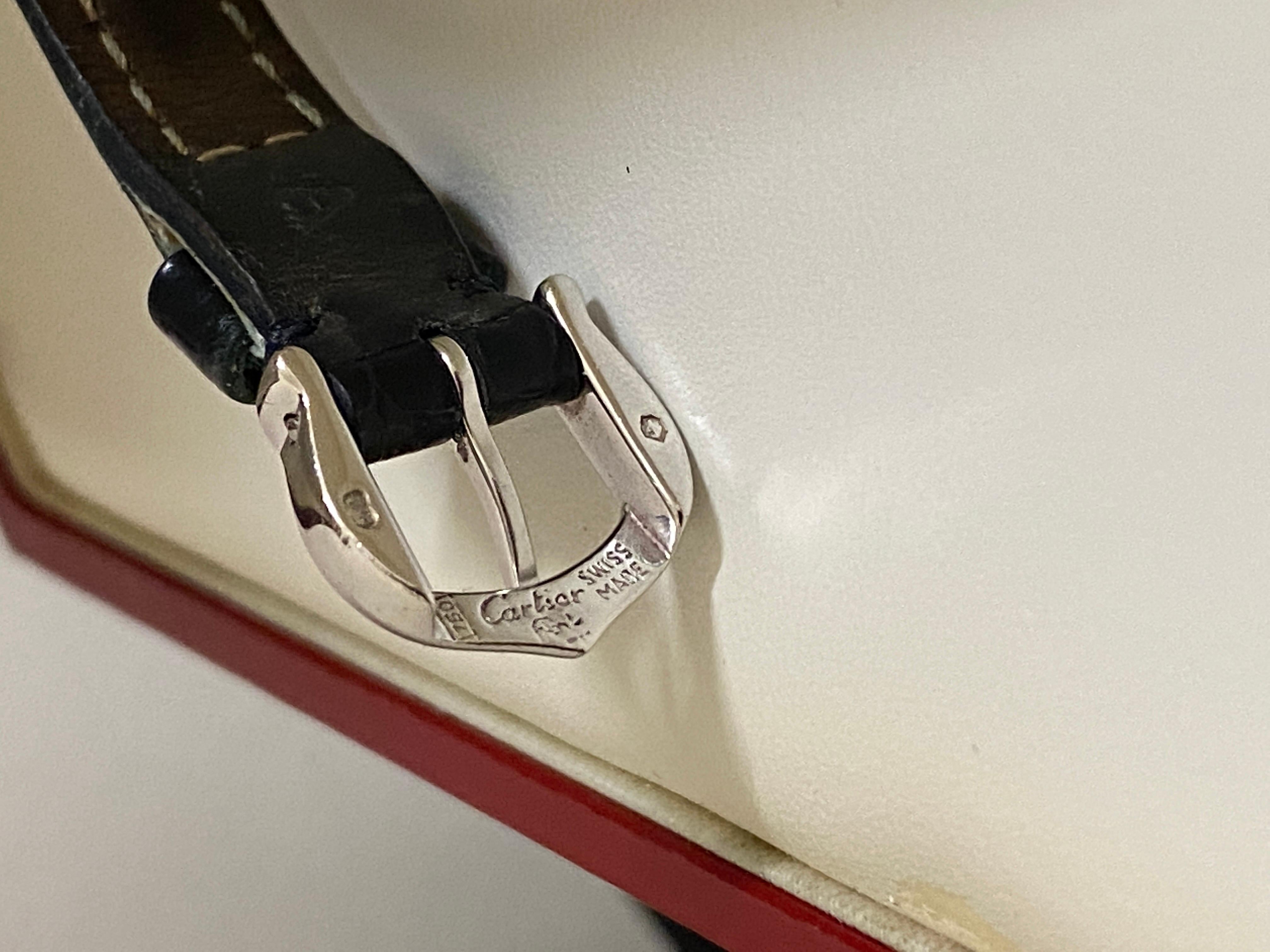 Cartier Montre Baignoire Mini ref 2369 à quartz en or blanc 18 carats pour femmes, c2000's + 2