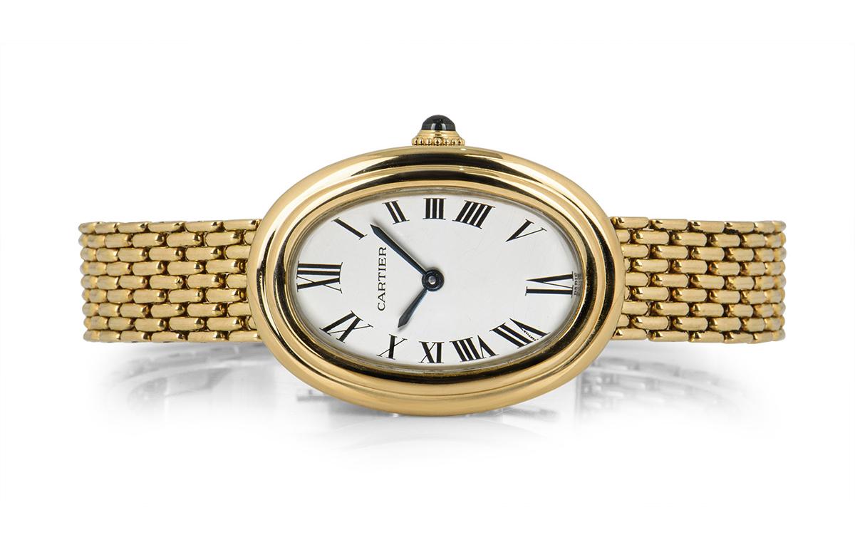 A 22 mm 18k Yellow Gold Baignoire Vintage Ladies Wristwatch, silver dial with roman numerals and a secret signature at 