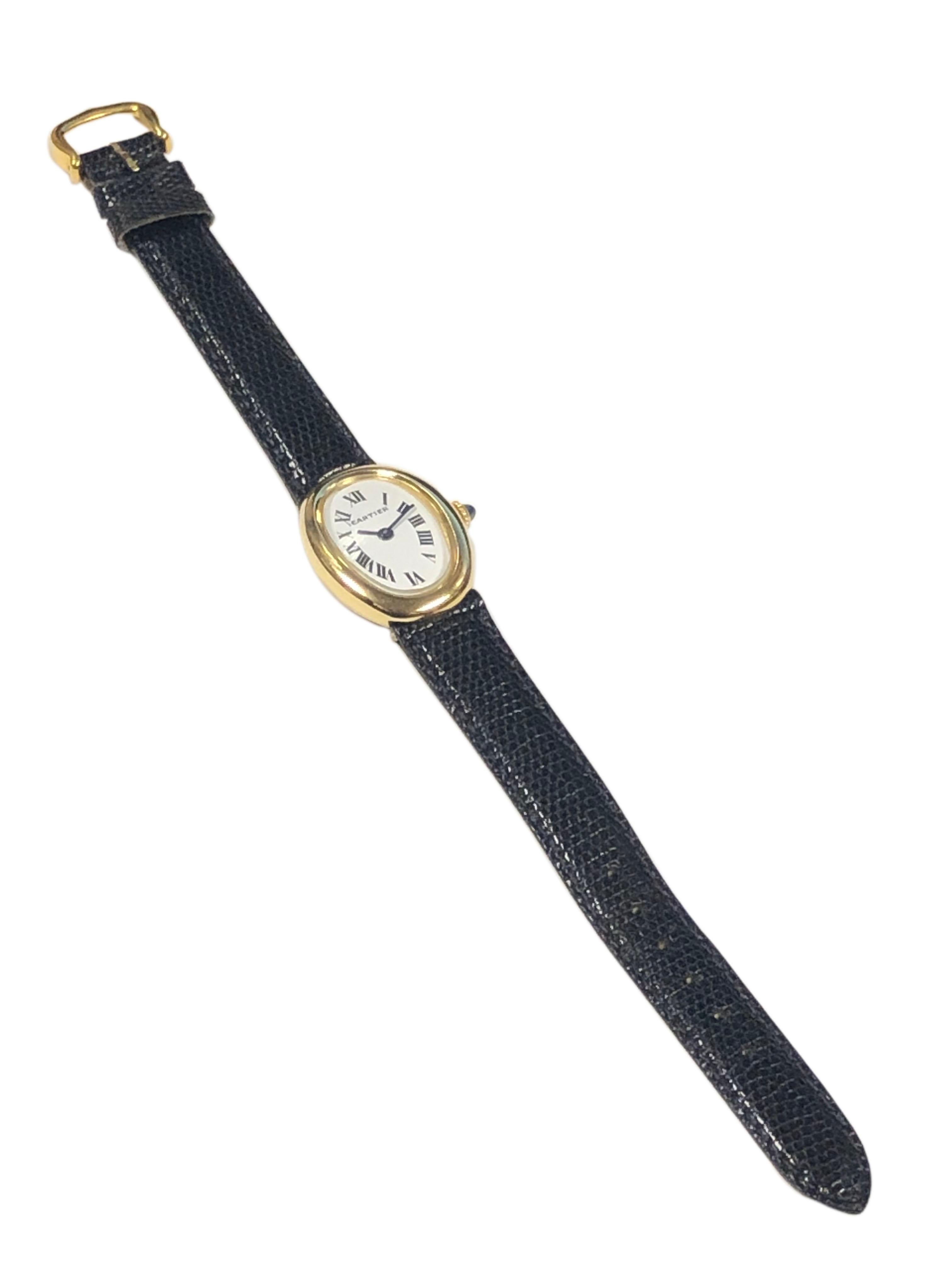 Cartier Baignoire vintage Yellow Gold Ladies Mechanical Wrist Watch In Excellent Condition In Chicago, IL