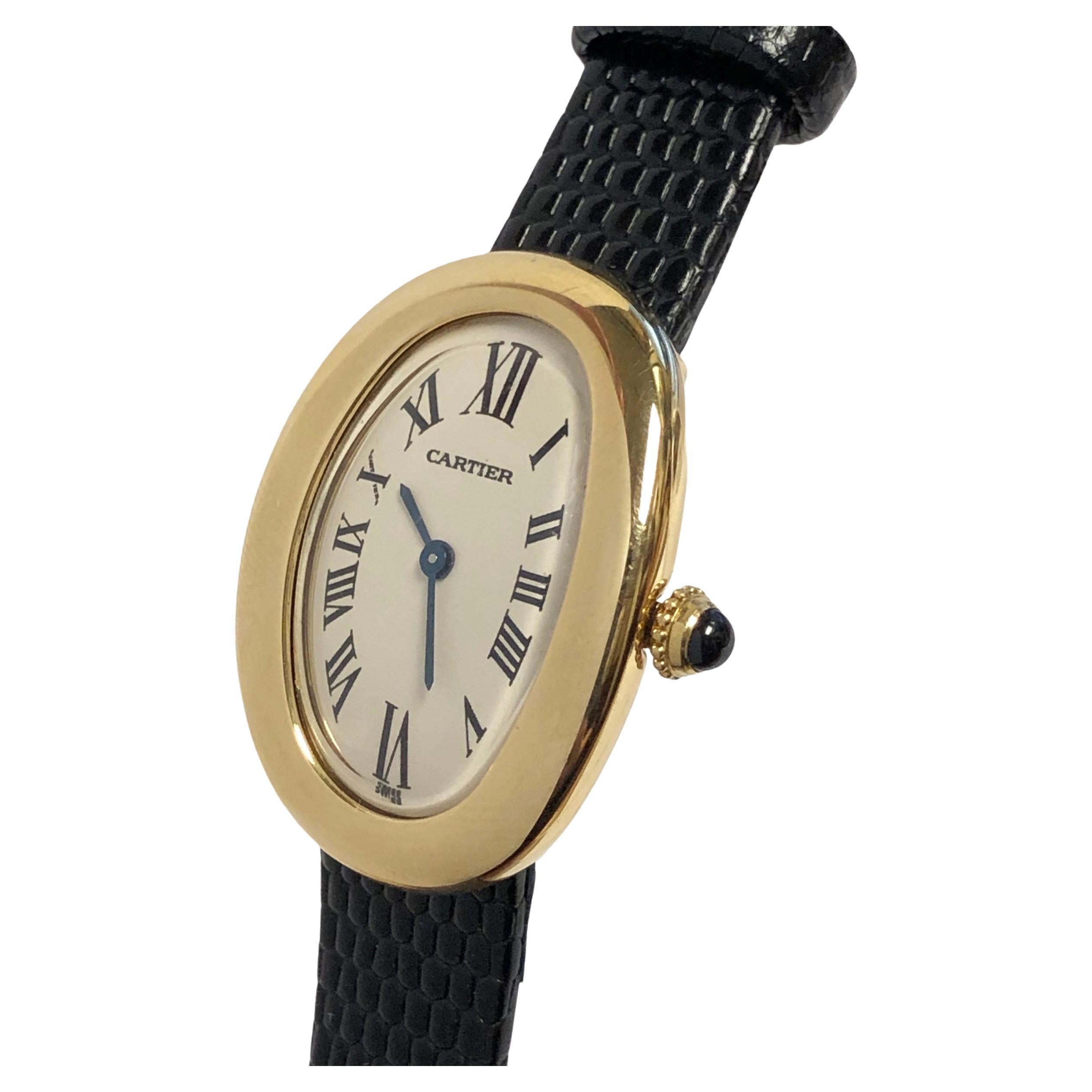 Cartier Baignoire Montre-bracelet pour femme en or jaune et quartz En vente  sur 1stDibs