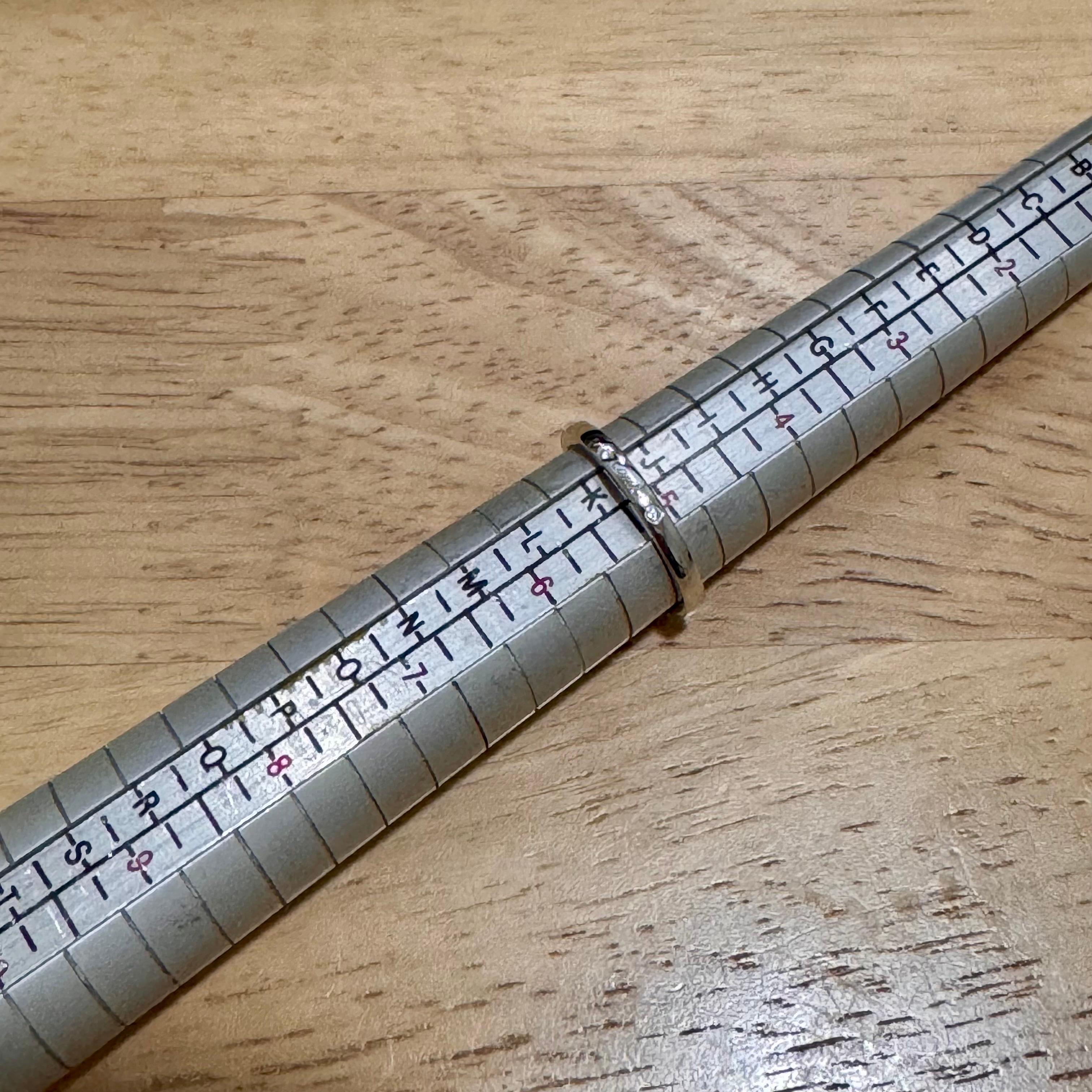 Cartier Ballerine 3P Diamonds Wedding Band Anello Pt 50 in vendita 6