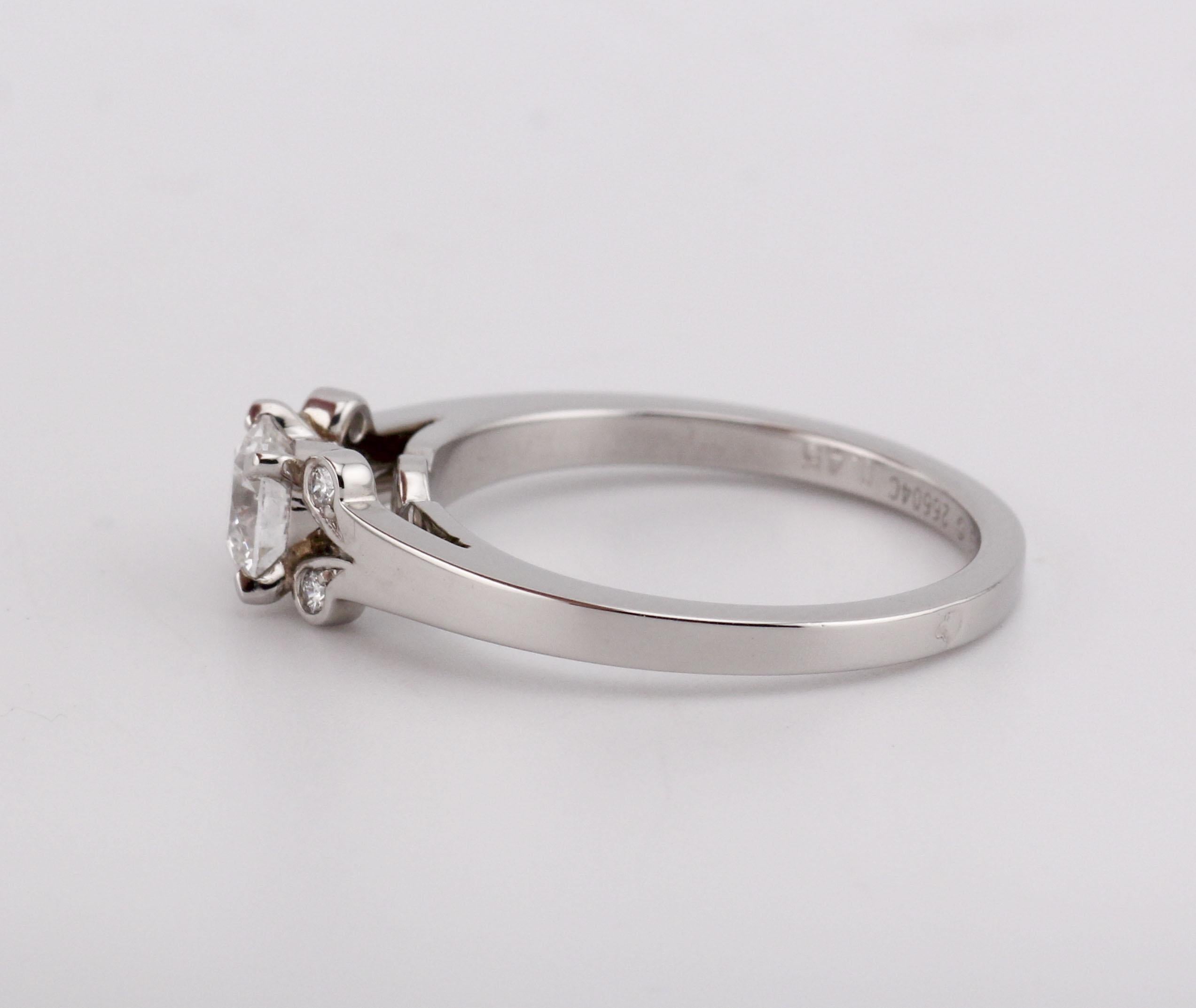 Cartier Bague de fiançailles en platine avec diamant GIA Cert .45 F VVS1 Taille 4.75 en vente 1