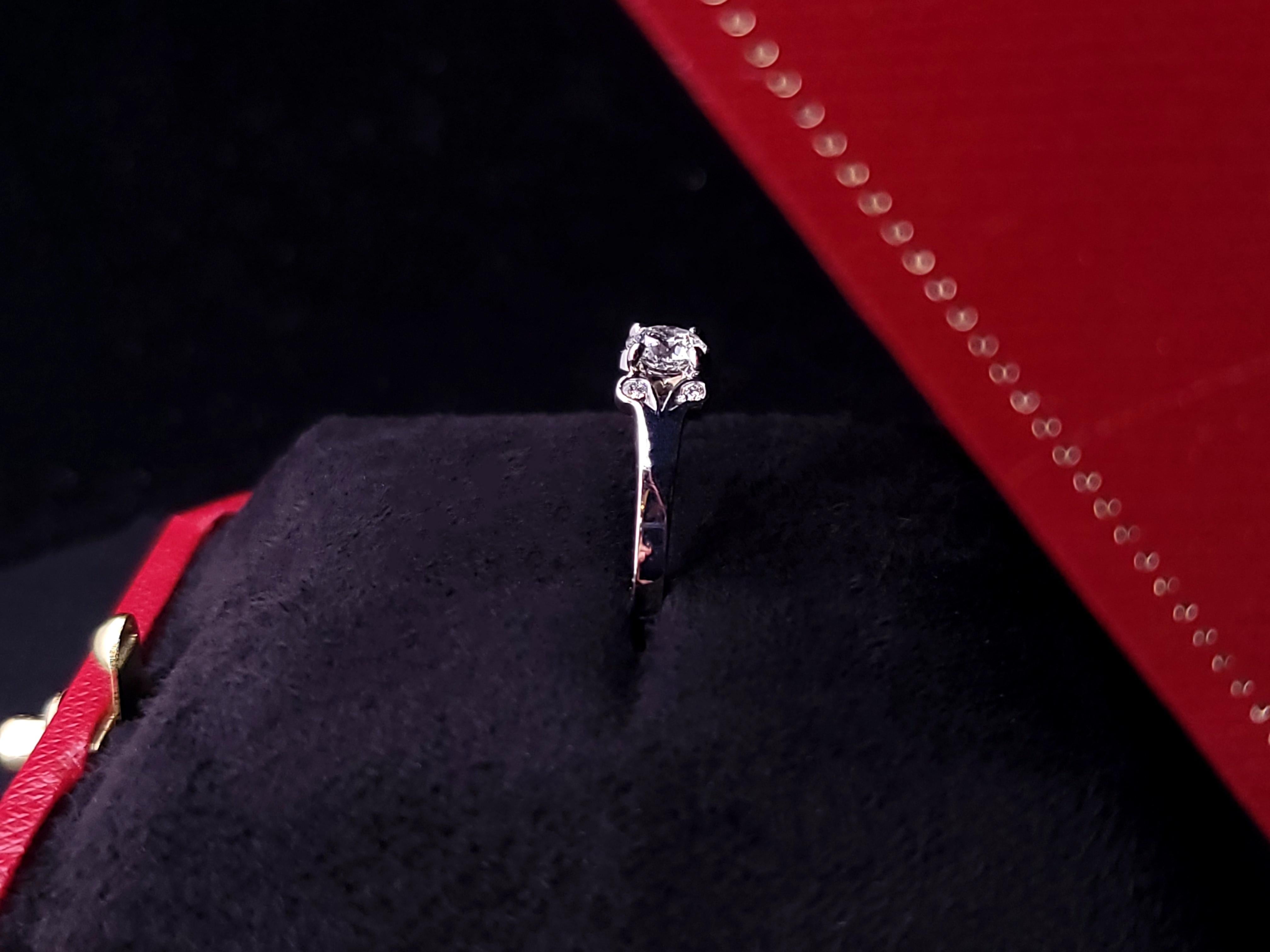 Anello di fidanzamento Cartier Ballerine Round Brilliante 0,35 tcw F, VVS1 in vendita 2