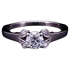 Cartier Ballerine Round Brilliant Diamond 0.35 tcw F, VVS1 Engagement Ring