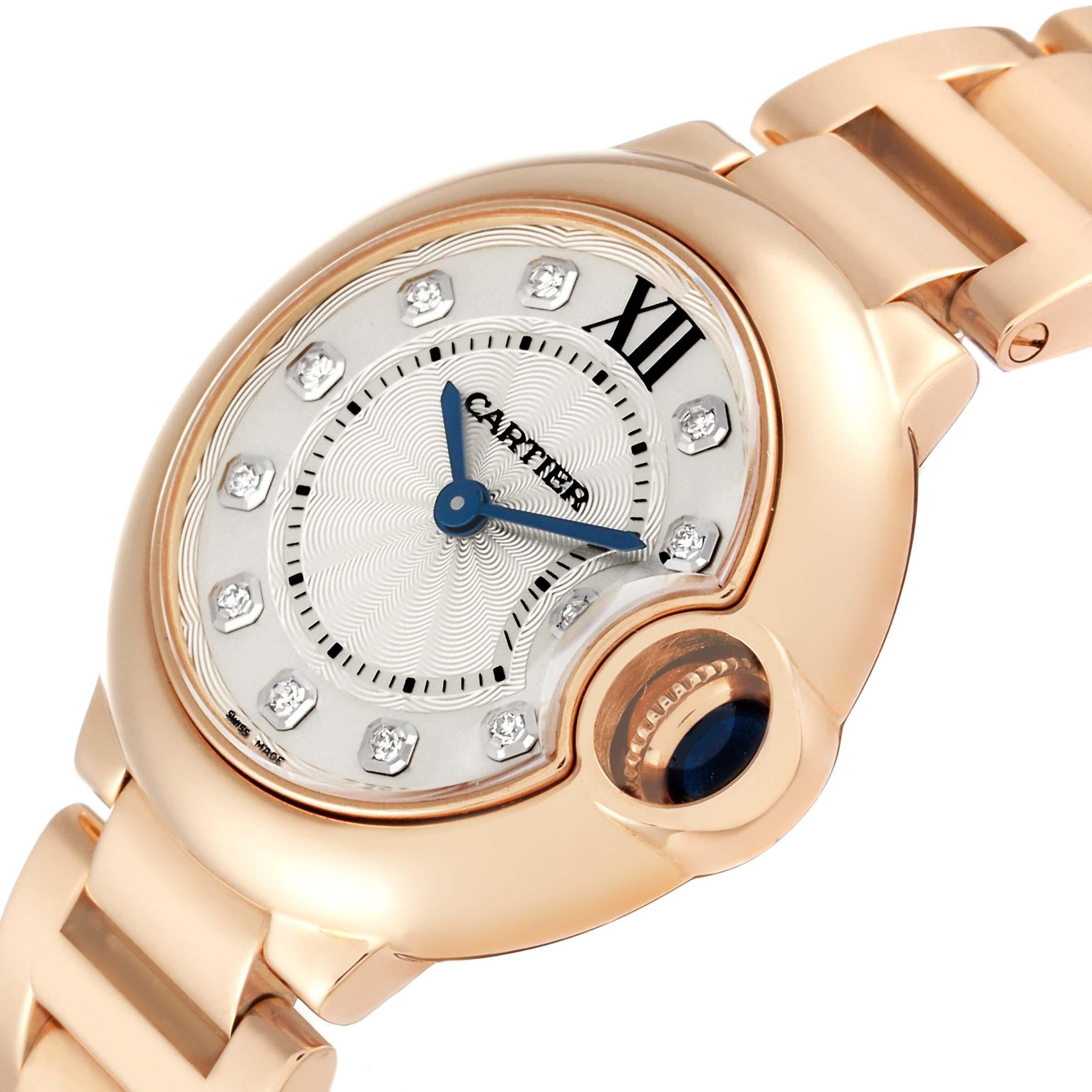 Cartier Montre Ballon Bleu 28 mm avec cadran en or rose et diamants pour femmes WE902025 Pour femmes en vente