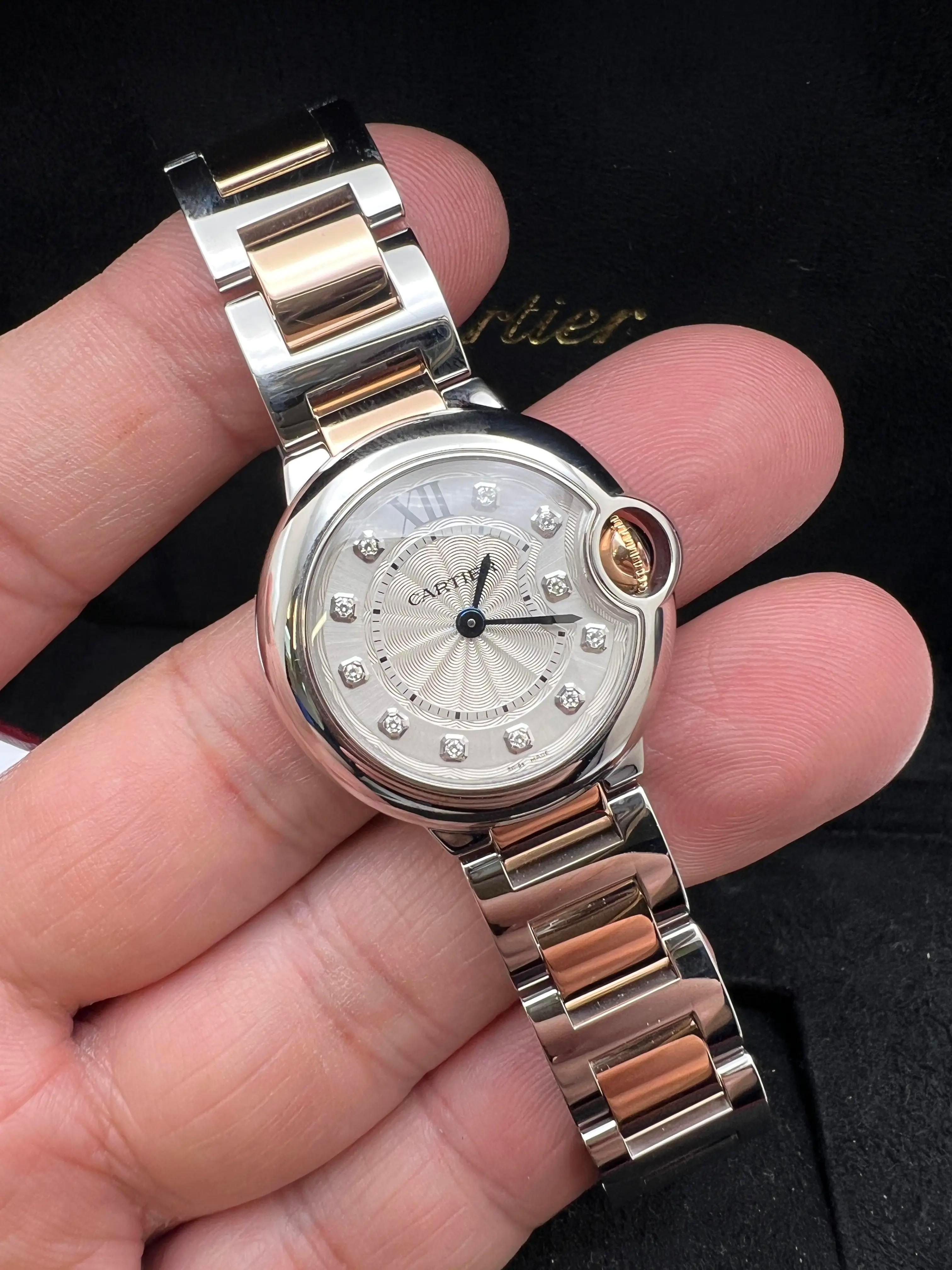 Round Cut Cartier Ballon Bleu 28mm WE902030 18K Rose Steel Silver Diamond Dial For Sale