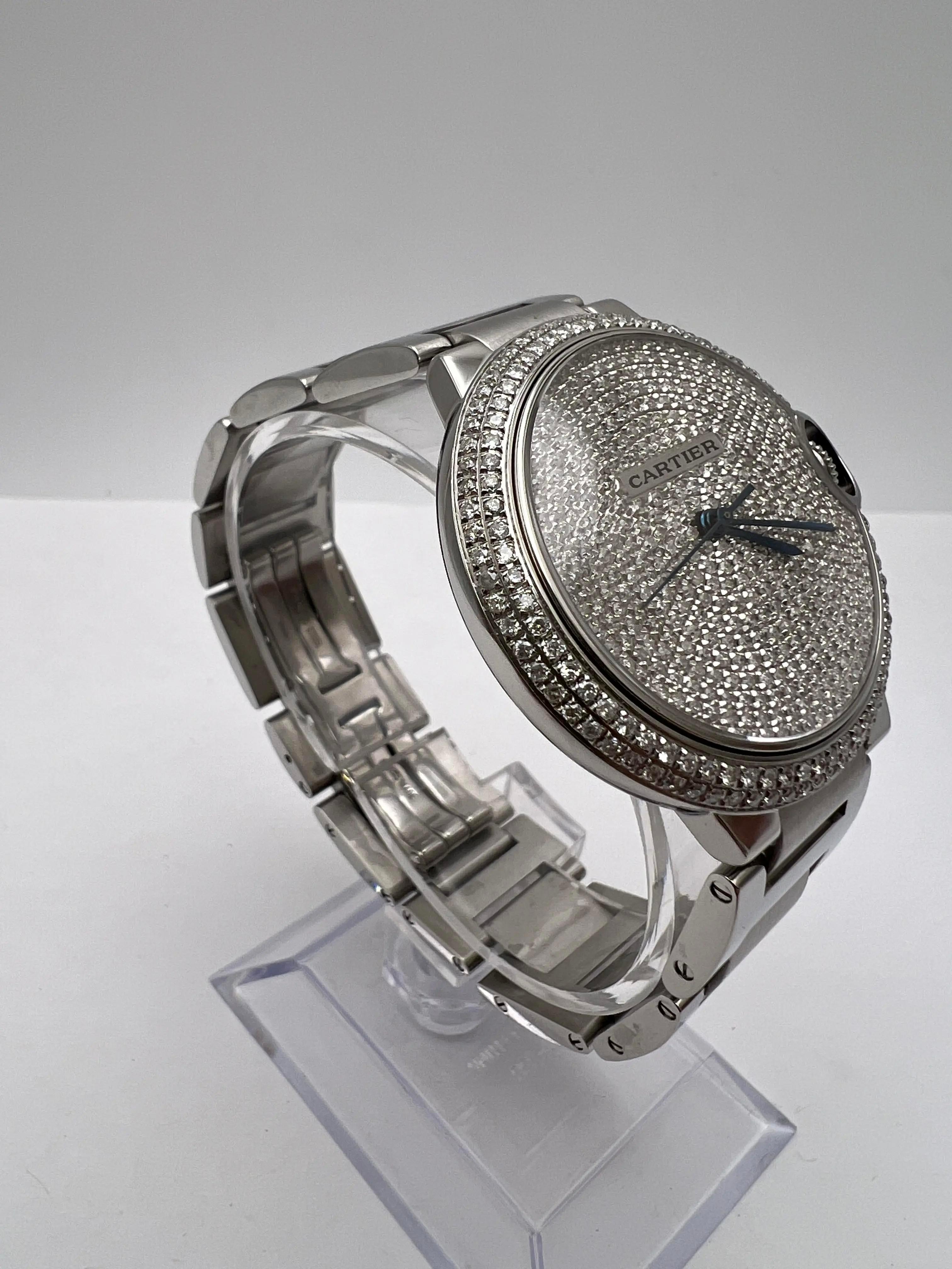 Cartier Ballon Bleu 36mm Lunette diamantée personnalisée et cadran entièrement pavé W6920046 en vente 2