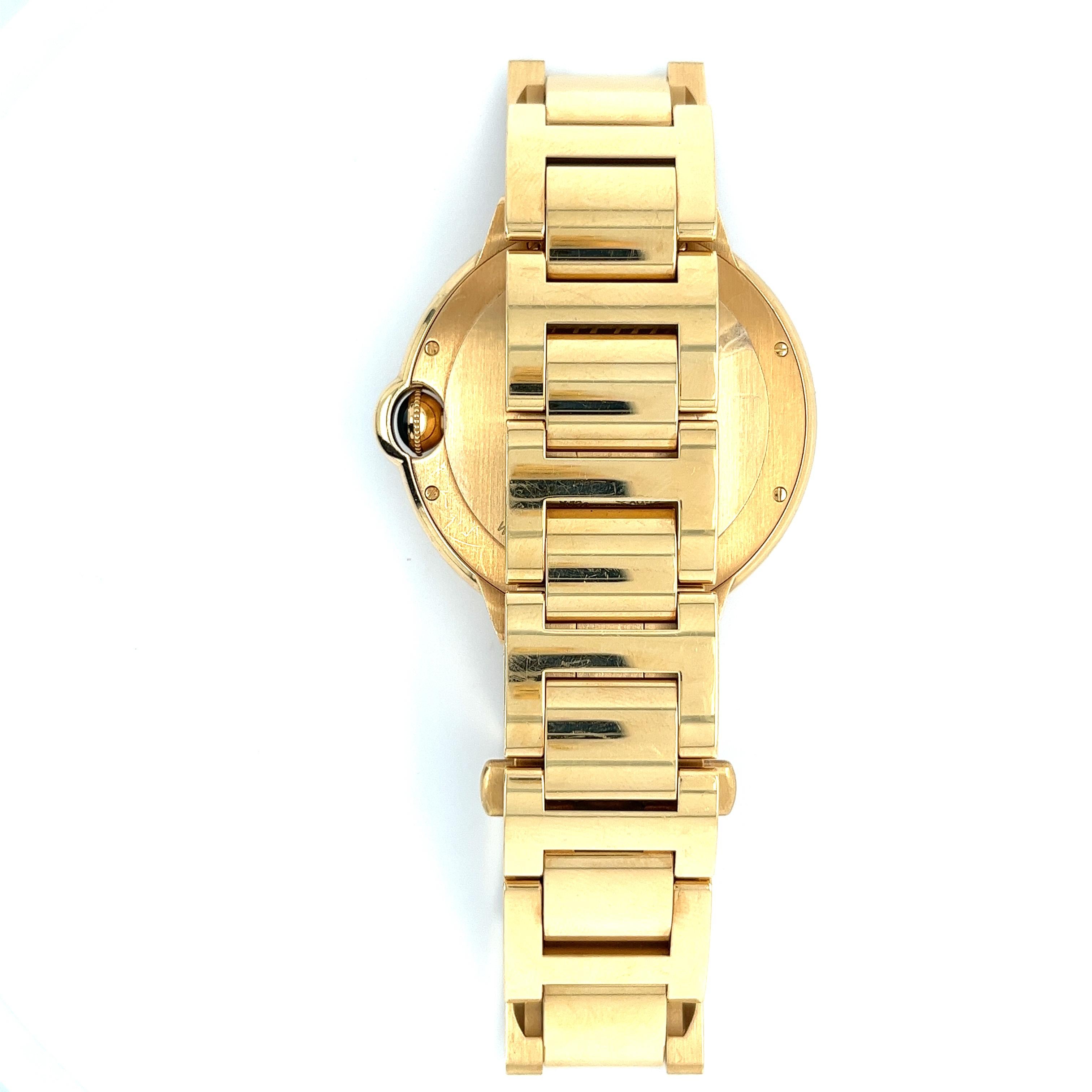 Cartier Ballon Bleu Jumbo Large Size Mens Watch in 18k Gold with Box/Papers In Excellent Condition For Sale In Miami, FL