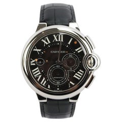 Cartier: Edelstahl- und Alligatoruhr Ballon Bleu De Cartier 44MM