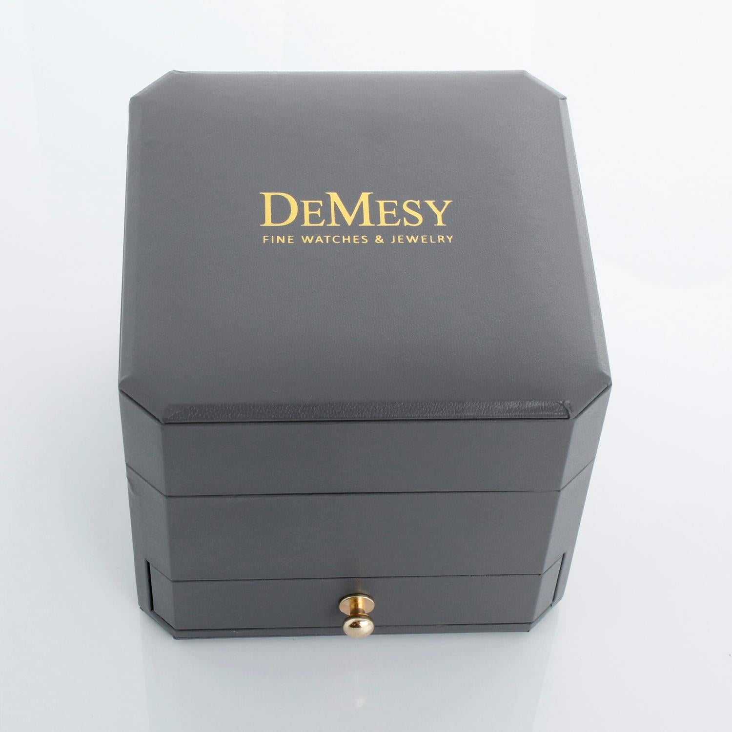 Montre automatique en acier inoxydable 42 mm pour hommes Cartier Ballon Bleu W69012Z4 en vente 2