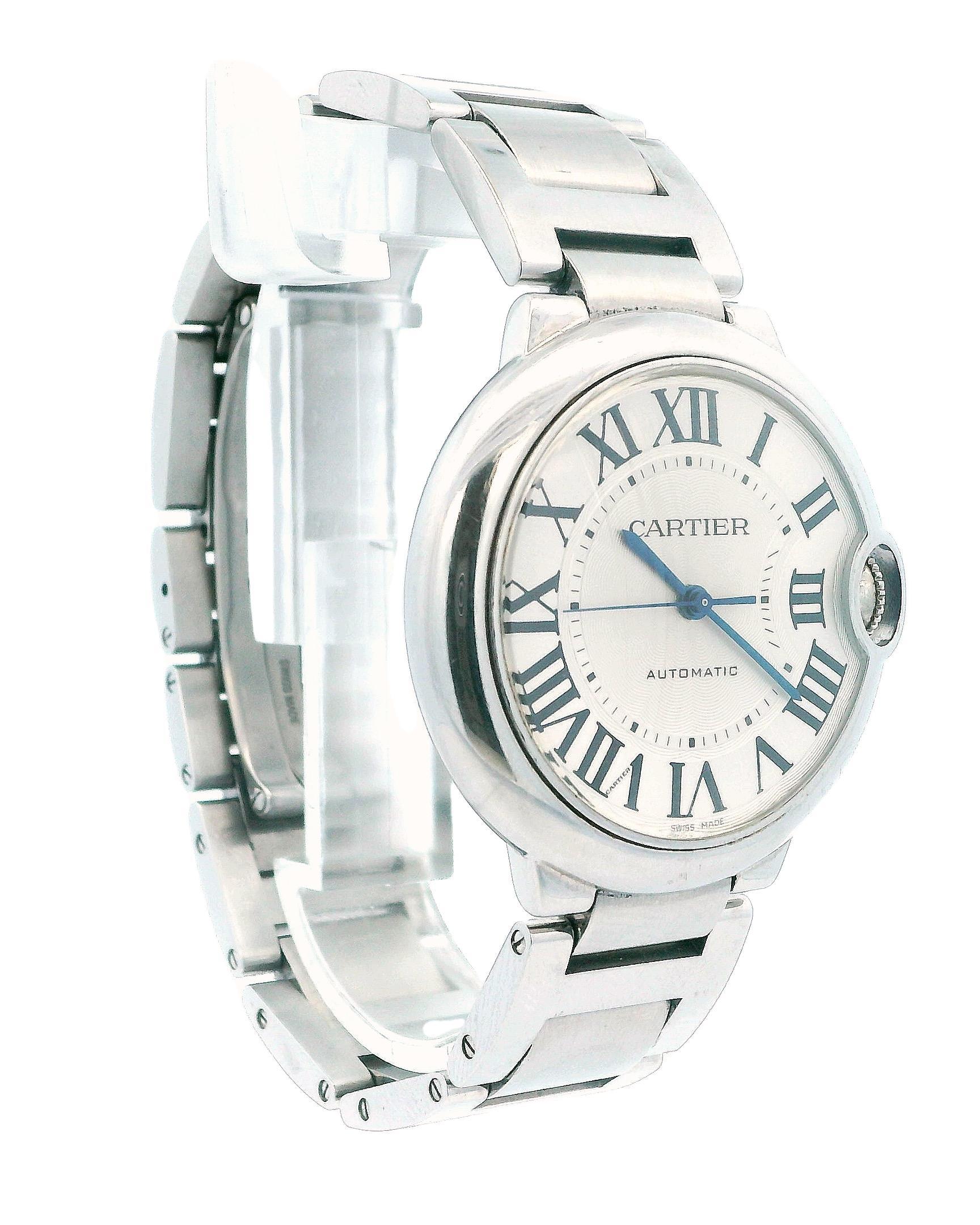 Cartier Ballon Bleu 3284 is a sophisticated timepiece that embodies both elegance and practical design. With a 36mm stainless steel case and matching stainless steel bezel, this watch offers a sleek and modern aesthetic. The silver dial is