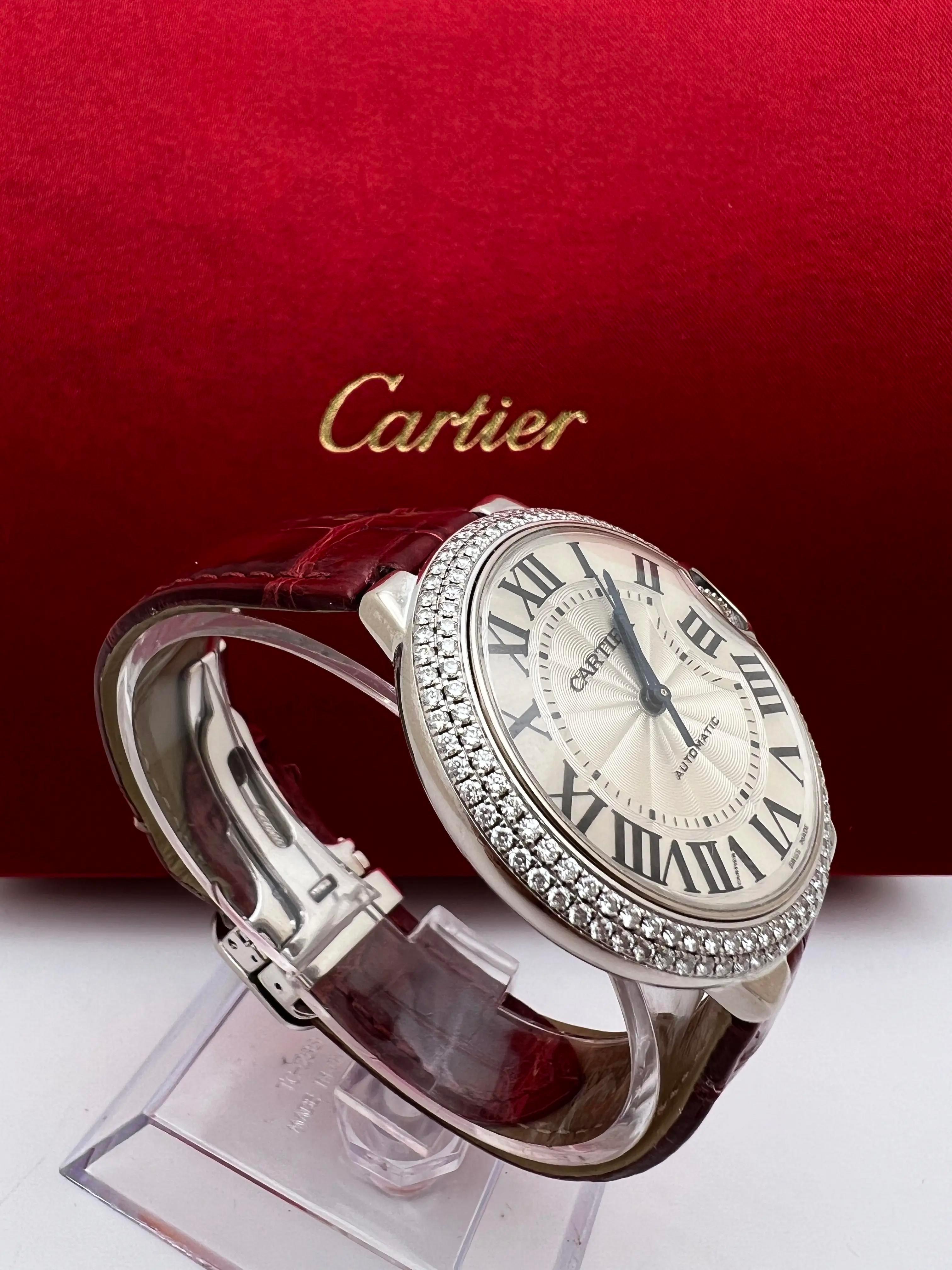 Cartier Ballon Bleu WE900651 36 mm oro bianco 18 carati lunetta con diamanti cinturino in pelle B.P. In condizioni ottime in vendita a New York, NY