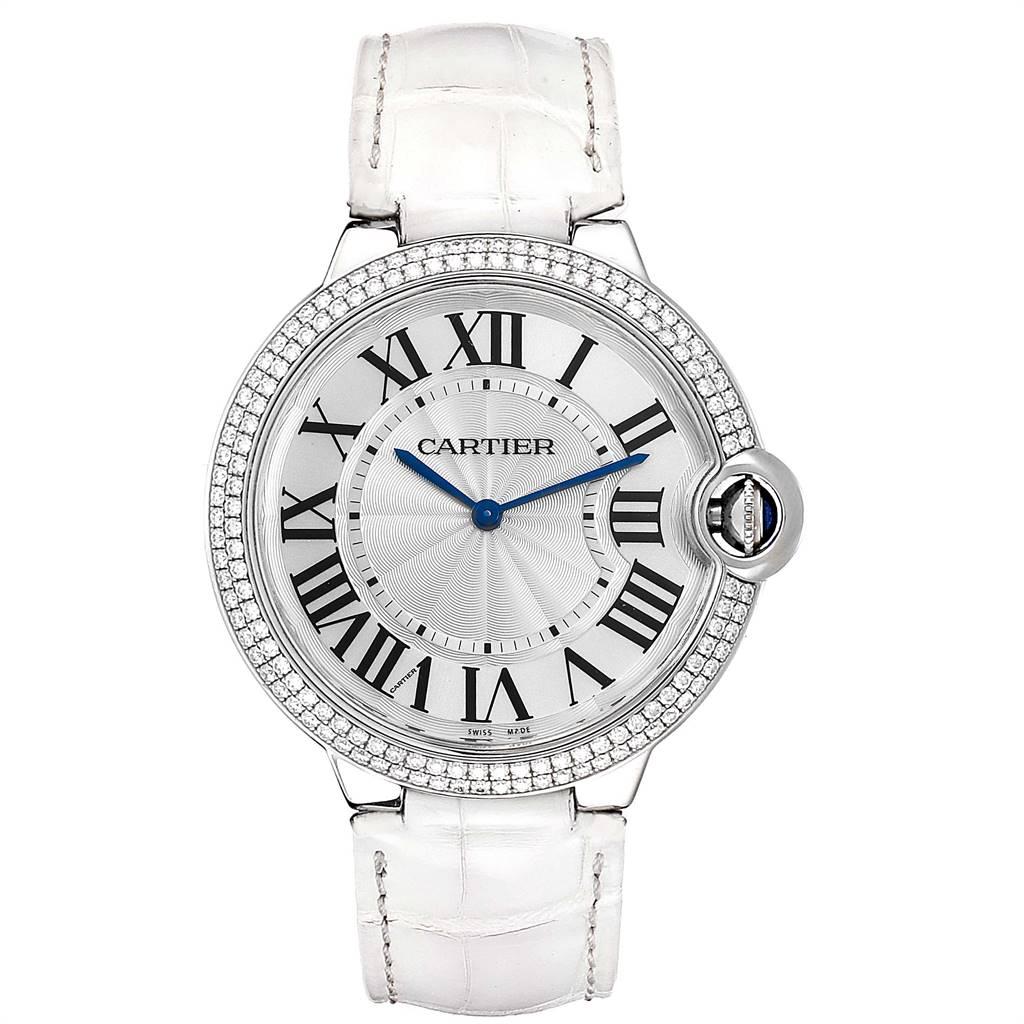 Cartier Ballon Blue White Gold Diamond Ladies Watch WE902056. Cartier Caliber 430 MC manual winding movement. Round 18K white gold case 40.0 mm in diameter. Case thickness: 6.9 mm. Fluted crown set with the blue sapphire cabochon. Original Cartier