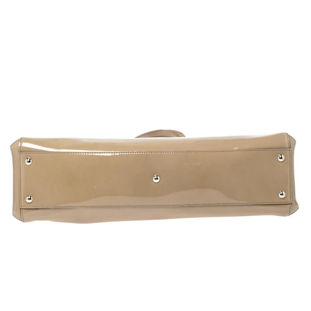 beige patent leather bag