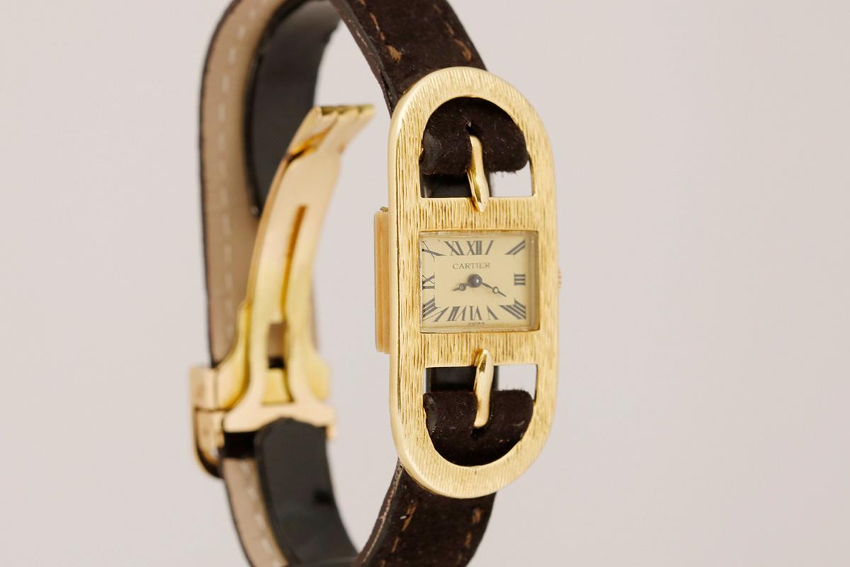 Cartier Uhr mit Gürtelschnalle aus 18 Karat Gelbgold im Zustand „Gut“ in Miami Beach, FL