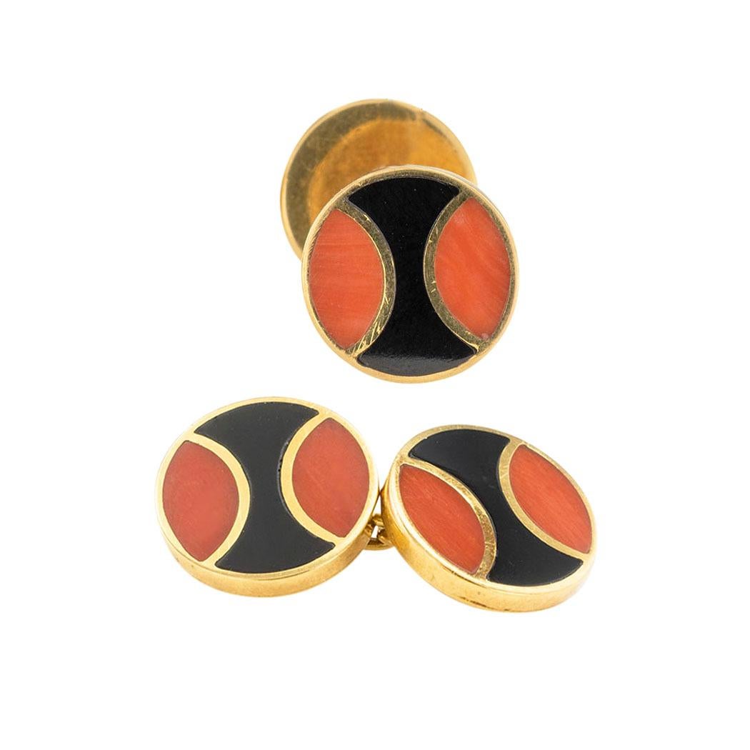 Cartier Black Onyx Red Coral Yellow Gold Cufflinks In Good Condition In Los Angeles, CA