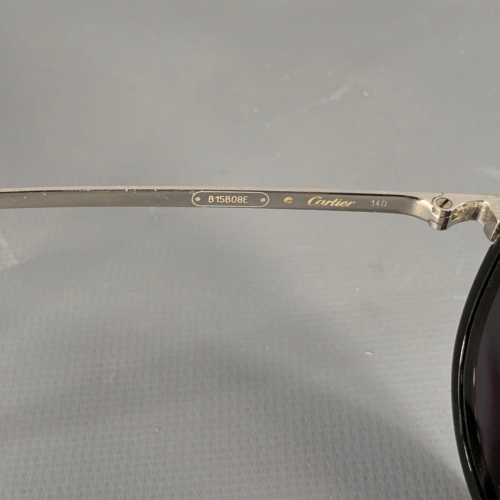 Uomo Cartier Occhiali da sole Aviator in metallo nero argento in vendita