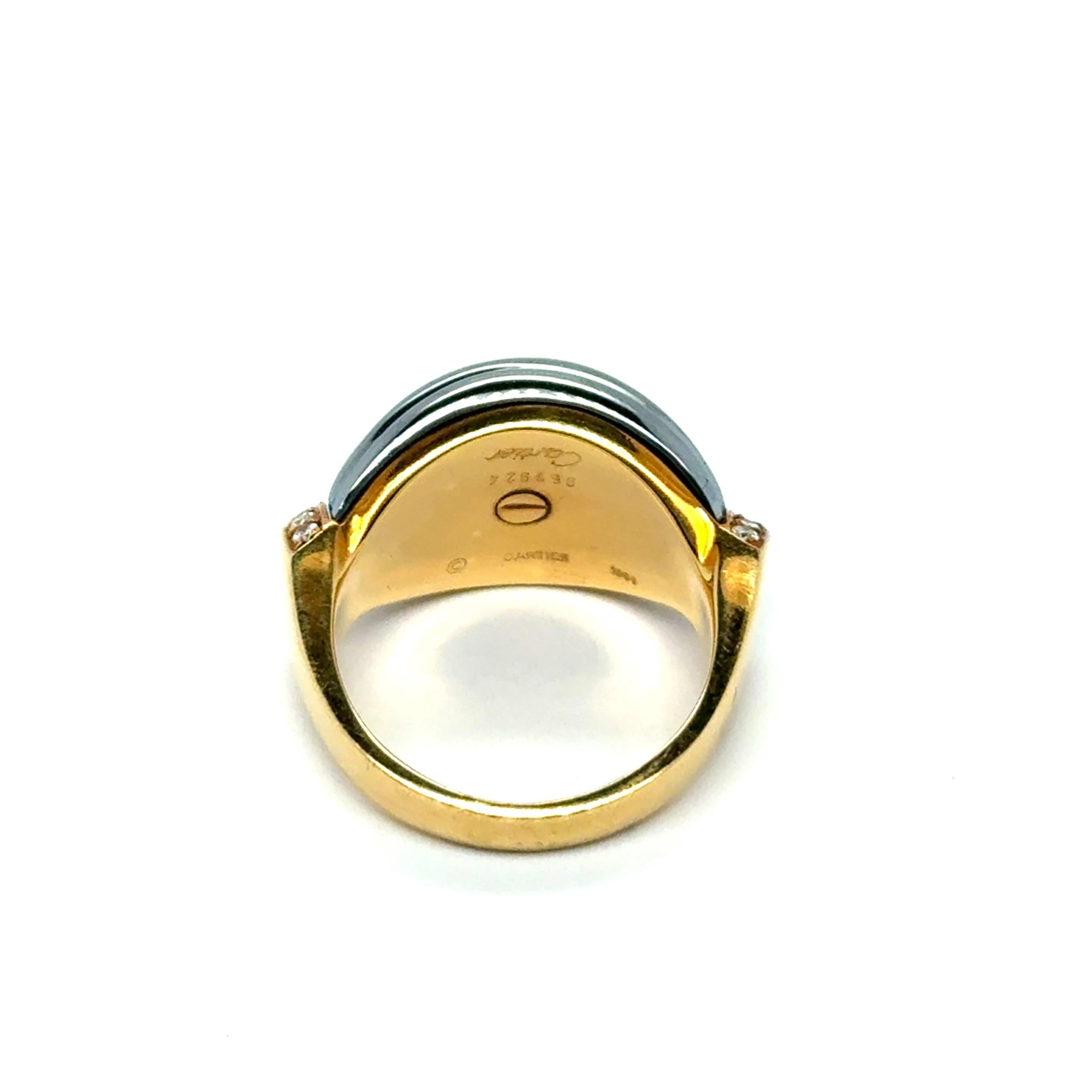 Cartier Bombe Ring with Hematite and Diamonds in 18 Karat Yellow Gold In condizioni buone in vendita a Lucerne, CH