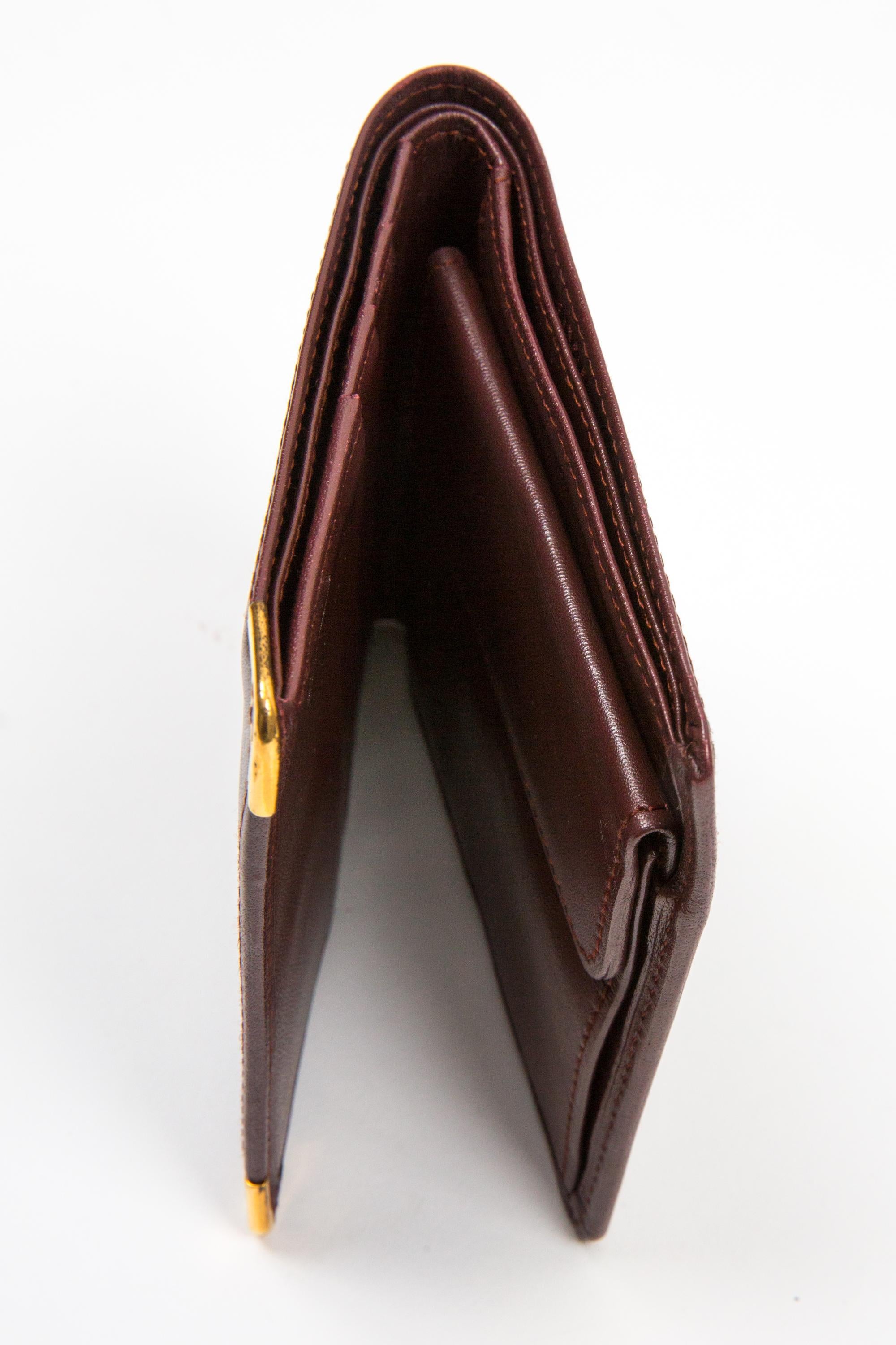 Women's or Men's Cartier Bordeaux Leather Small Square Wallet For Sale