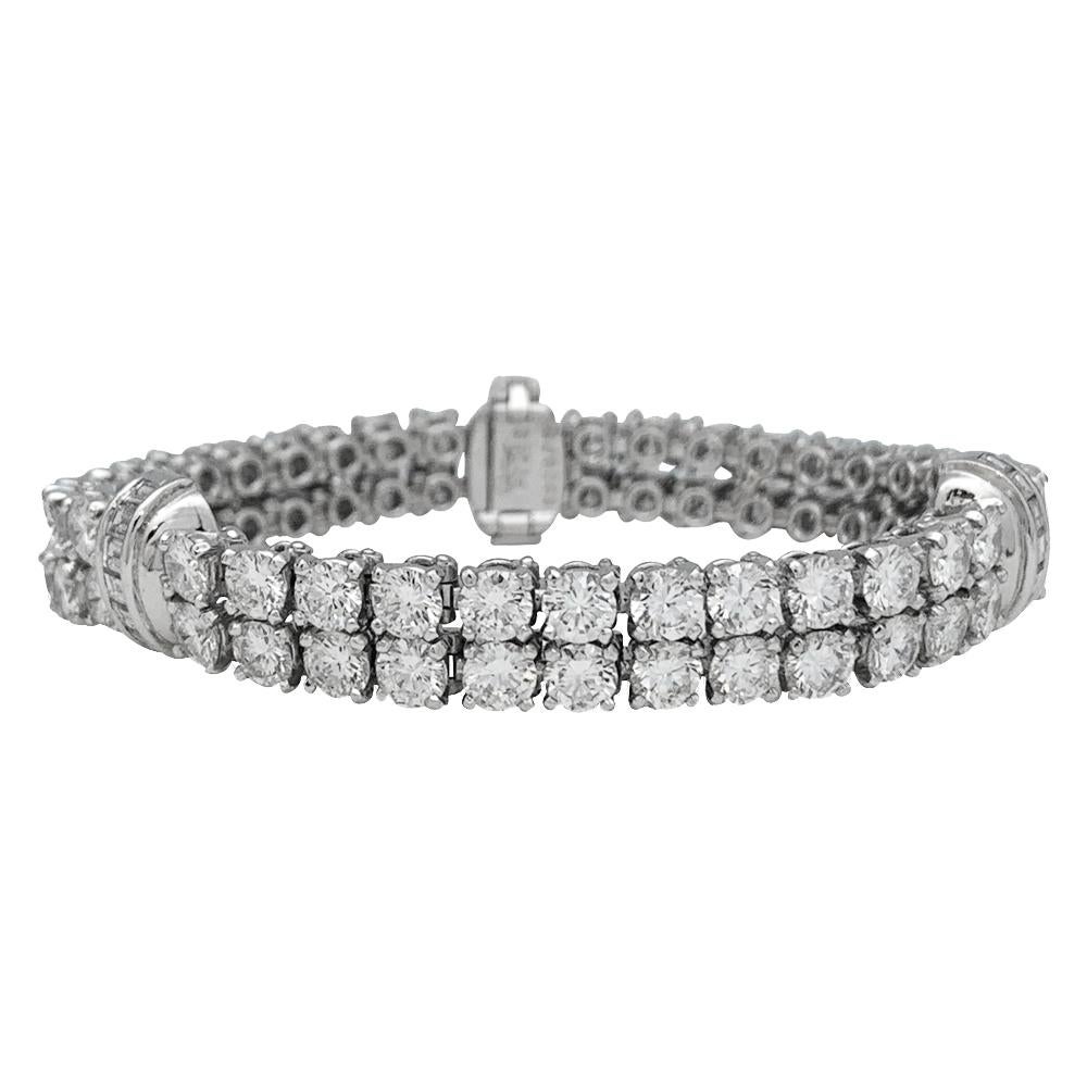 Cartier Bracelet Set with Diamonds on platinum. 2