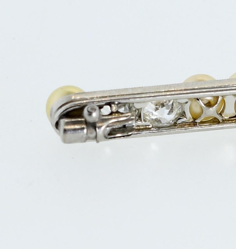 Women's or Men's Cartier Brooch with Natural Pearls Diamonds in Platinum, circa 1915