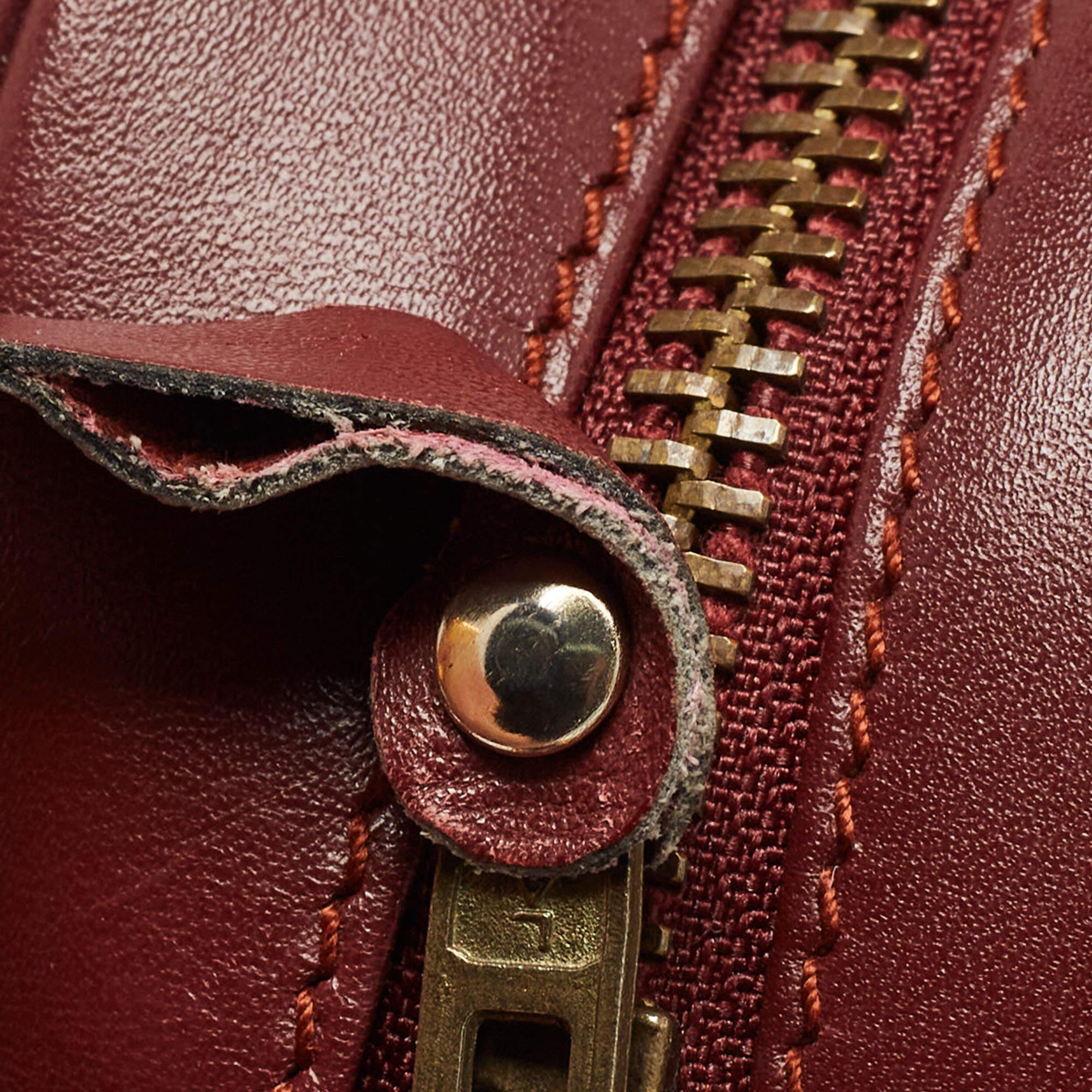 Cartier Burgundy Leather Must de Cartier Crossbody Bag For Sale 6