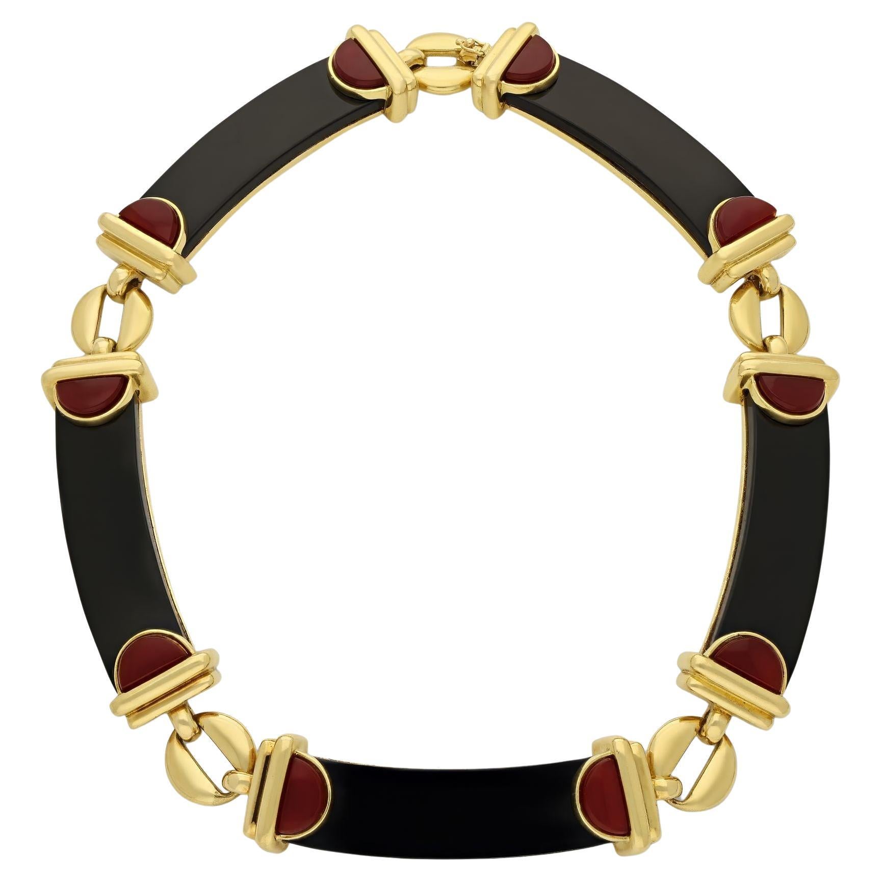 Cartier by Aldo Cipullo Vintage Onyx, Carnelian and 18ct Yellow Gold Necklace For Sale