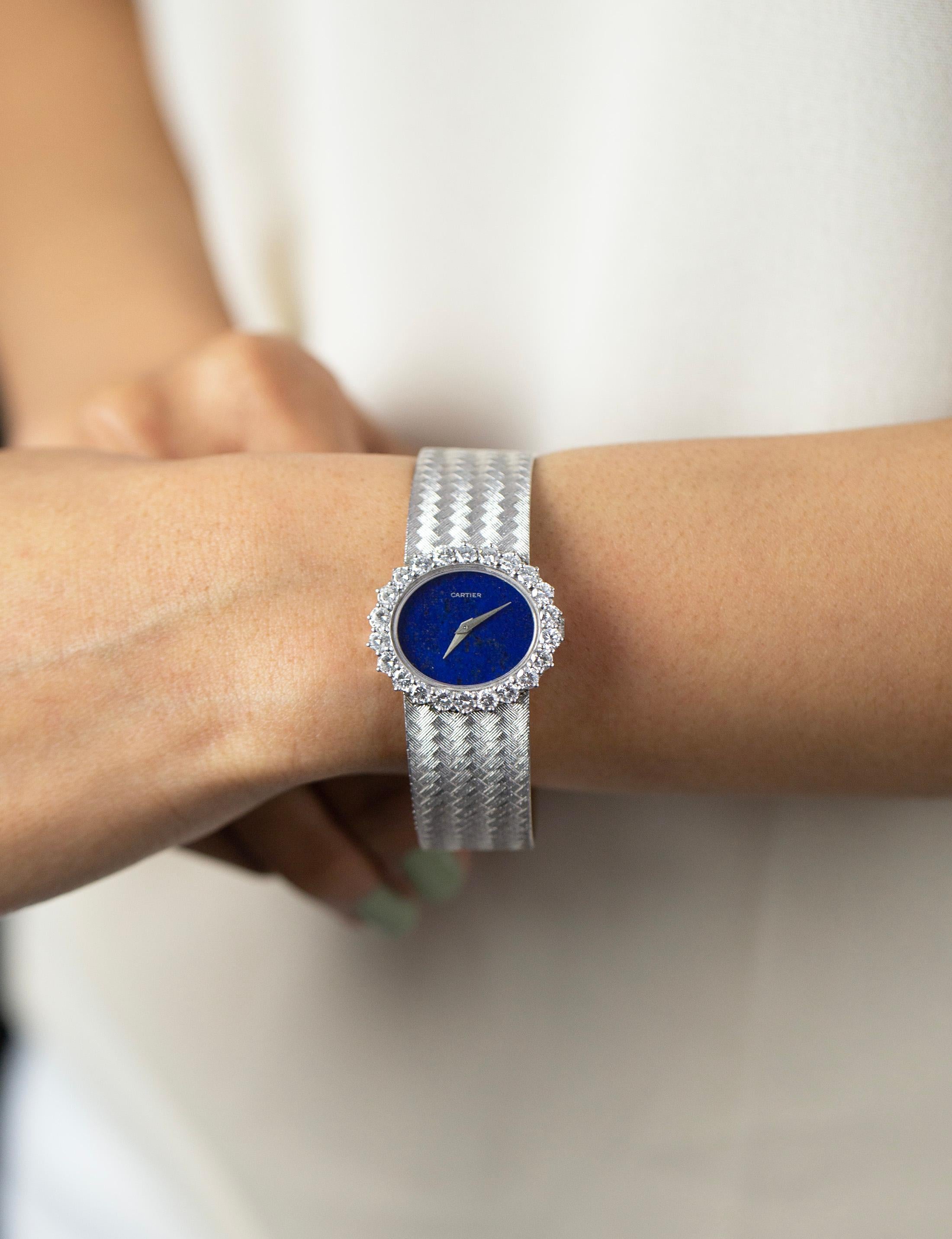 Cartier Montre-bracelet pour femme Piaget en lapis-lazuli et diamants Excellent état - En vente à New York, NY