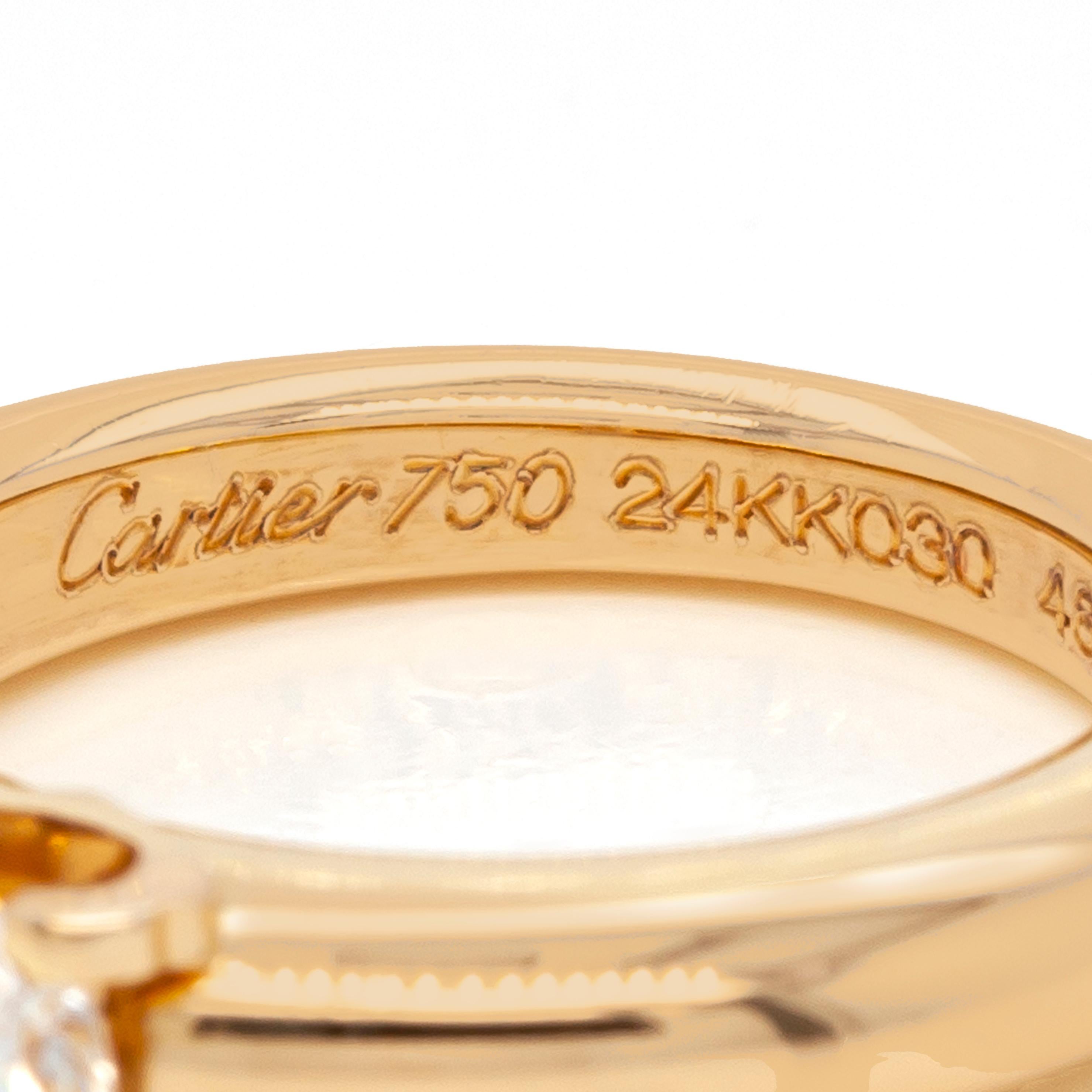 Taille brillant Cartier « C de Cartier » Bague de fiançailles solitaire en or jaune 18 carats avec diamants en vente