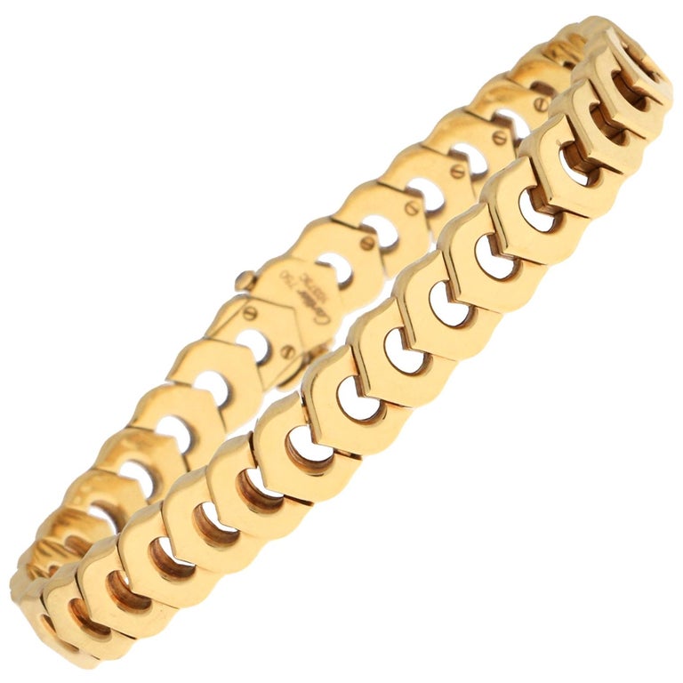 Cartier 'C de Cartier' Link Bracelet in Solid 18 Karat Yellow Gold at ...