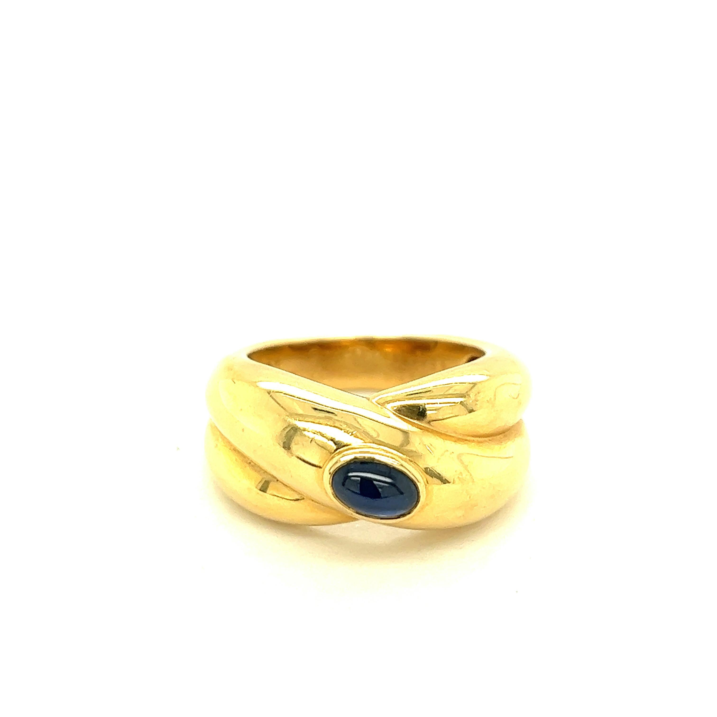 Cartier Cabochon Sapphire 18k Yellow Gold Ring, 1992 4