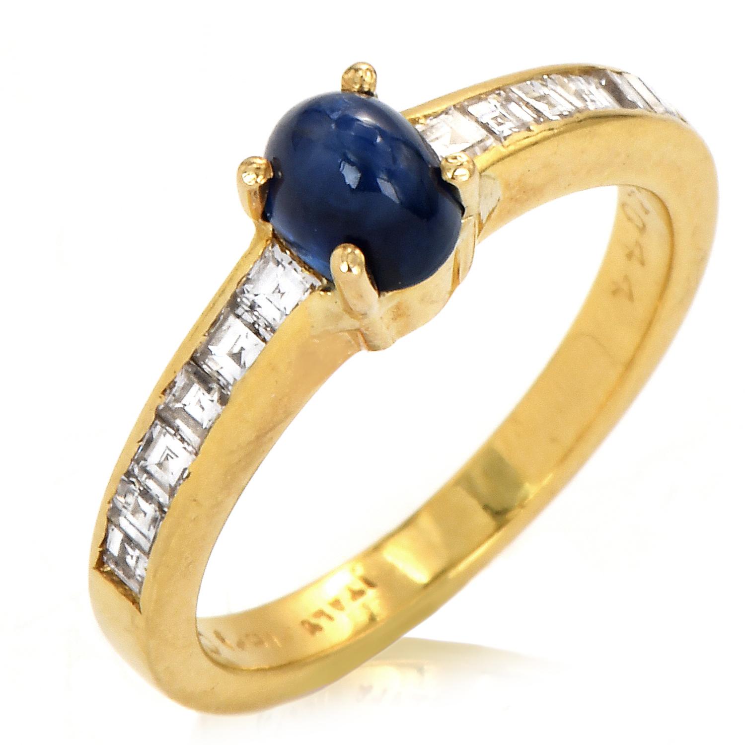 Women's or Men's Cartier Cabochon Star Sapphire Diamond 18k Yellow Gold Ring