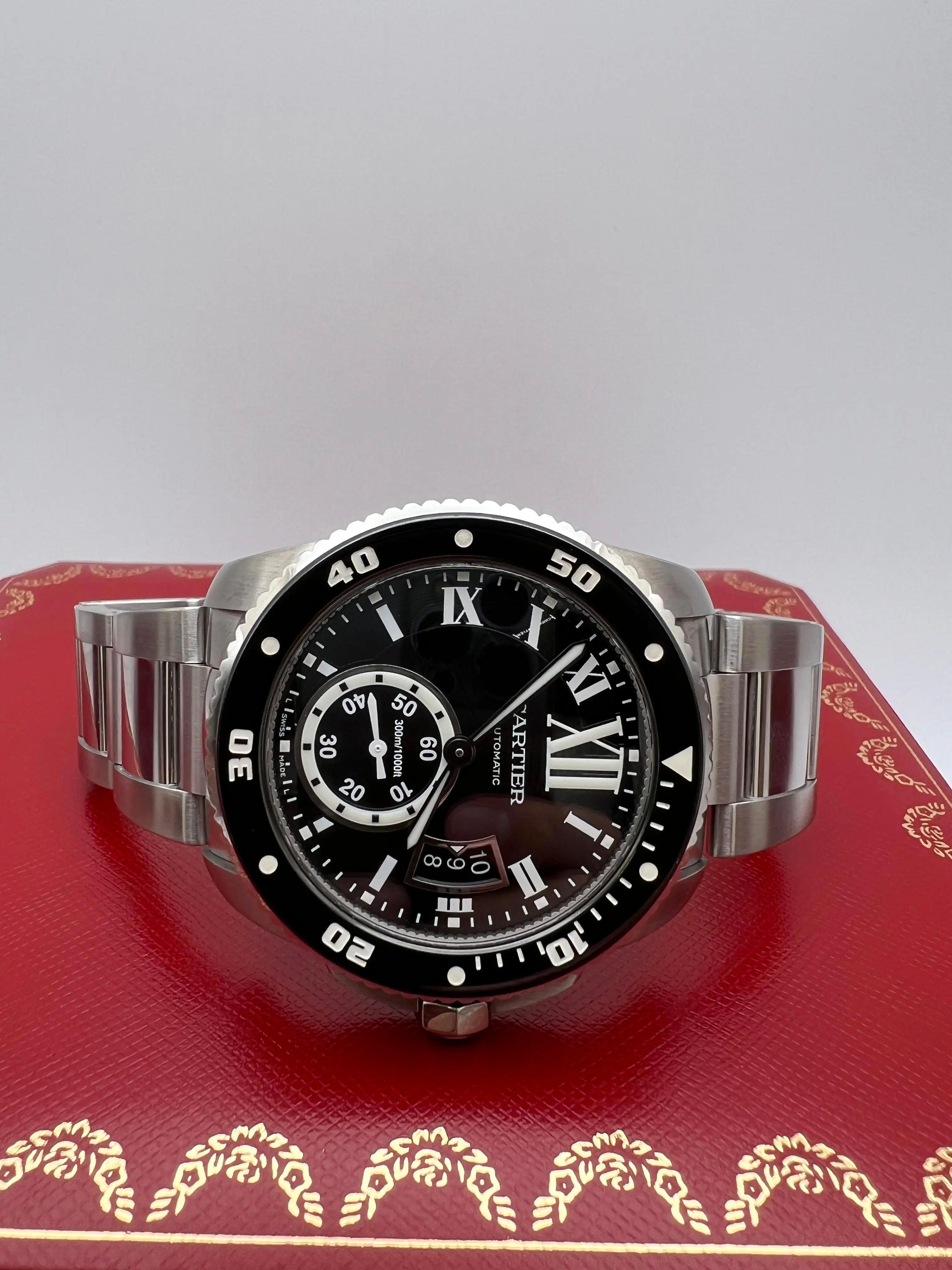 Cartier Calibre De Cartier Diver W7100057 Black Dial Stainless Bracelet B&P Excellent état - En vente à New York, NY