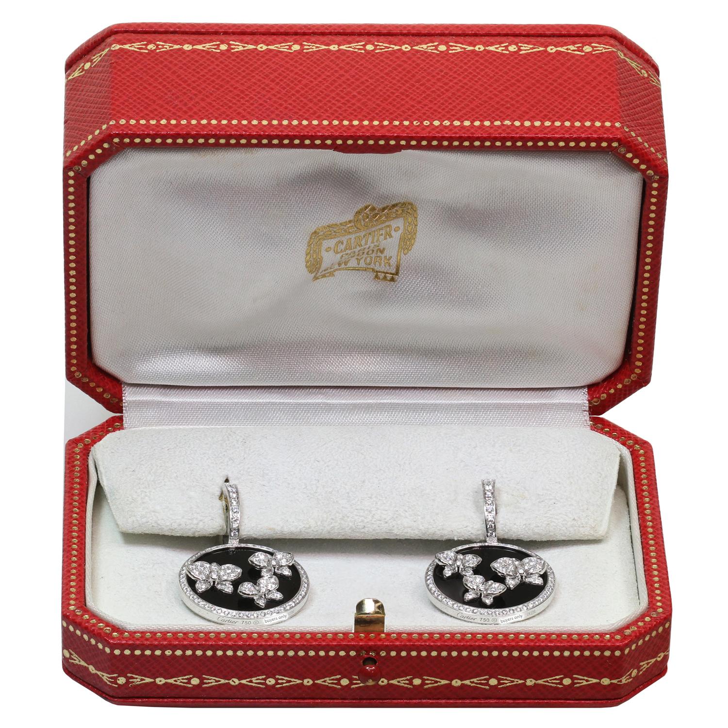 Cartier Caresse d’Orchidées Diamond Black Onyx White Gold Drop Earrings In New Condition In New York, NY