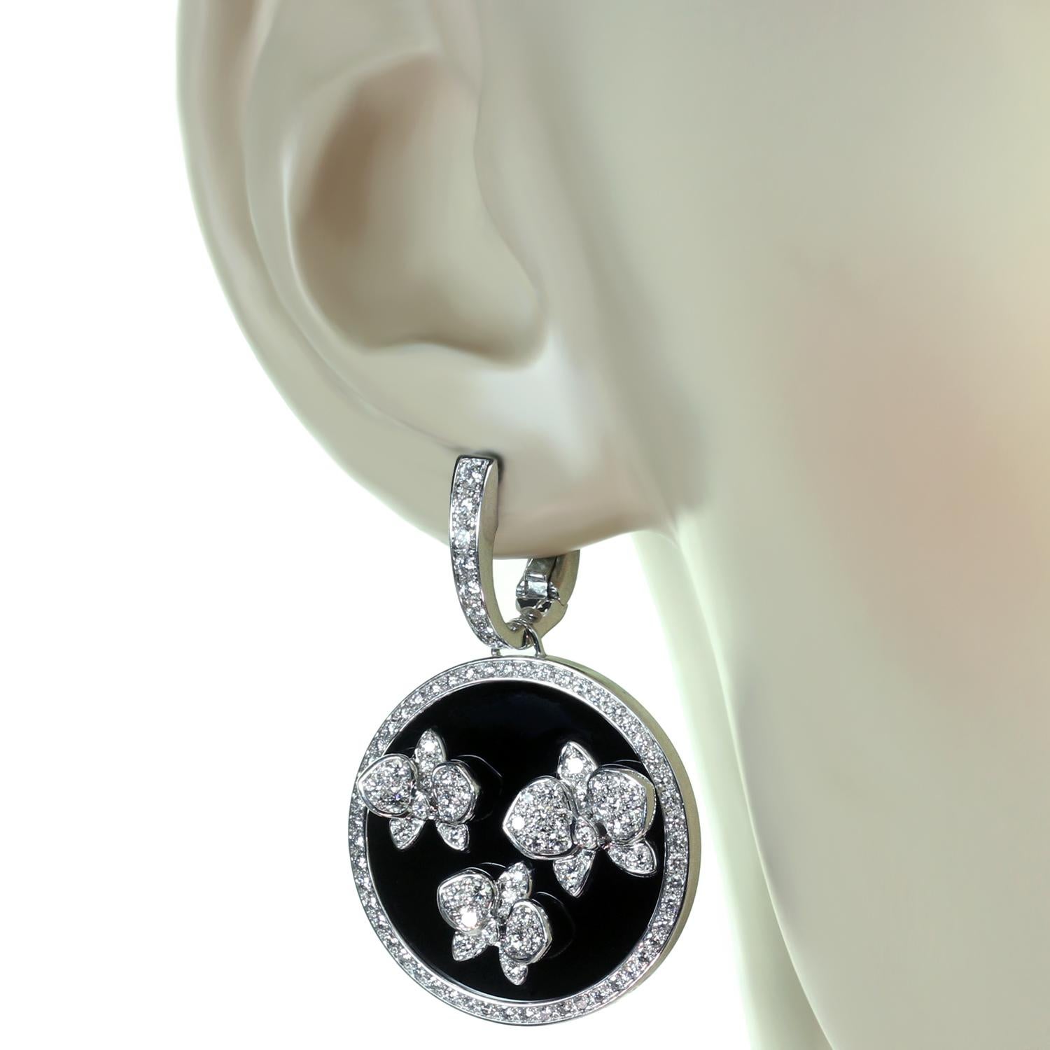 Women's Cartier Caresse d’Orchidées Diamond Black Onyx White Gold Drop Earrings