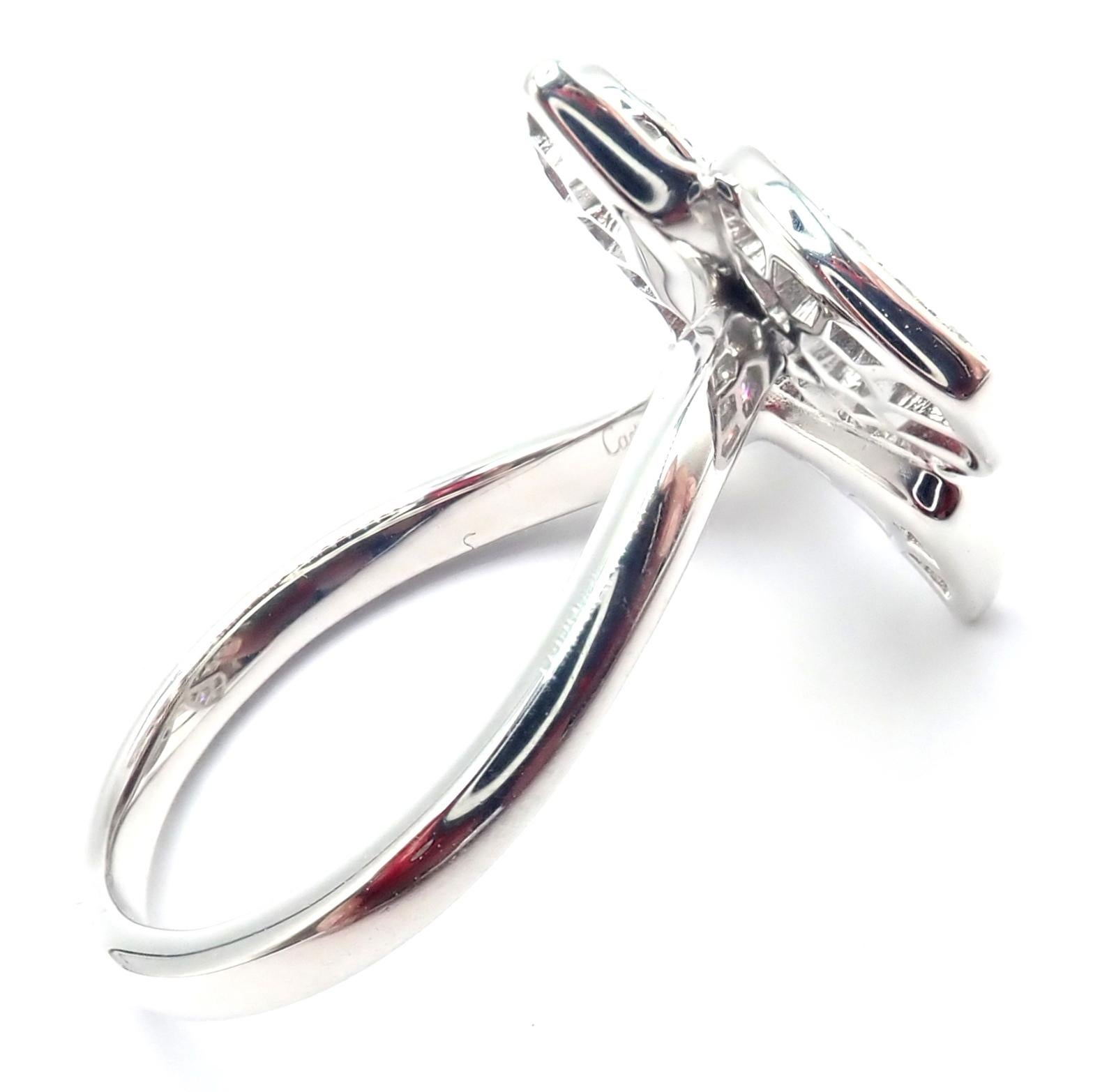 Round Cut Cartier Caresse D'orchidées Orchid Flower Diamond White Gold Ring For Sale