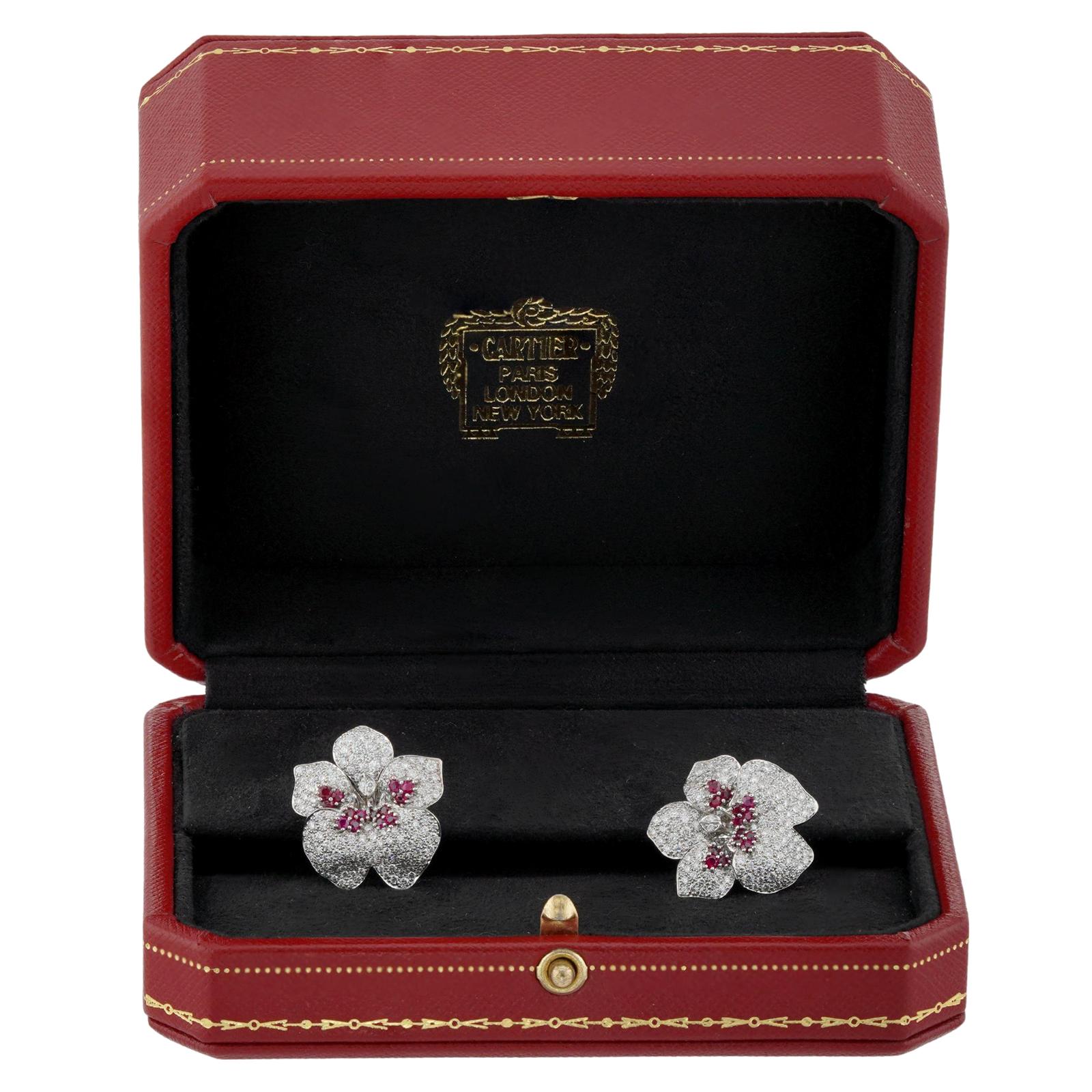 CARTIER Pendientes Caresse D'Orchidees Rubí Diamante Platino Corte brillante en venta