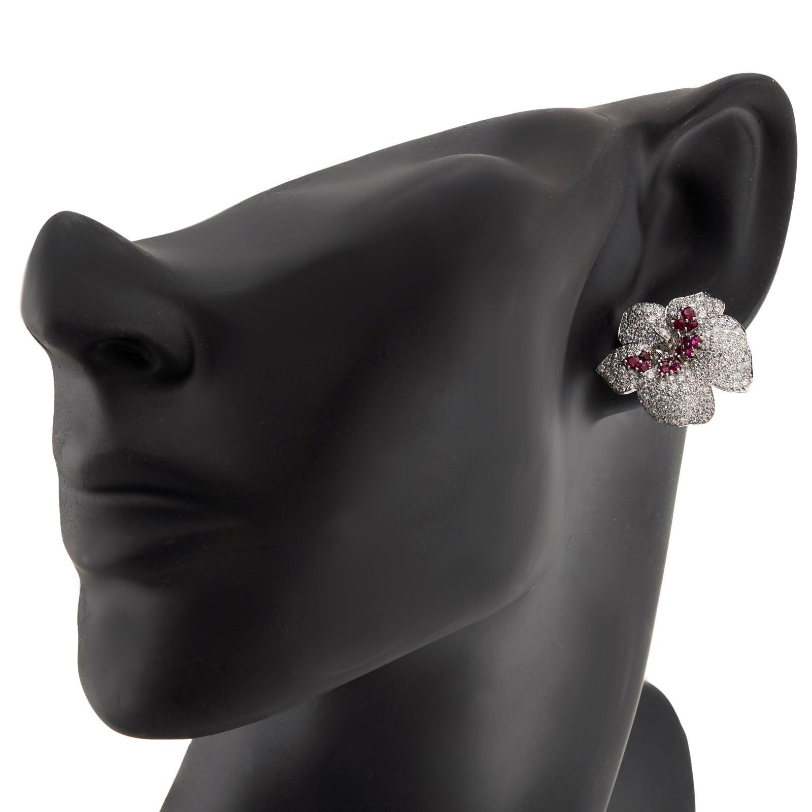 De las mujeres CARTIER Pendientes Caresse D'Orchidees Rubí Diamante Platino en venta