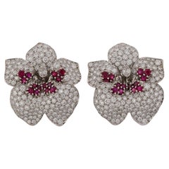 Boucles d'oreilles Cartier Caresse D'Orchidees Rubis Diamant Platine