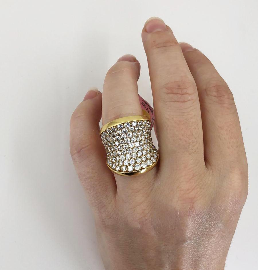 Cartier, bague Chalice en or et diamants Unisexe en vente