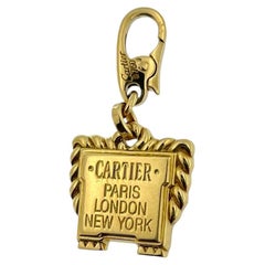 Cartier Charm-Anhänger 18 Karat Gelbgold Paris London New York