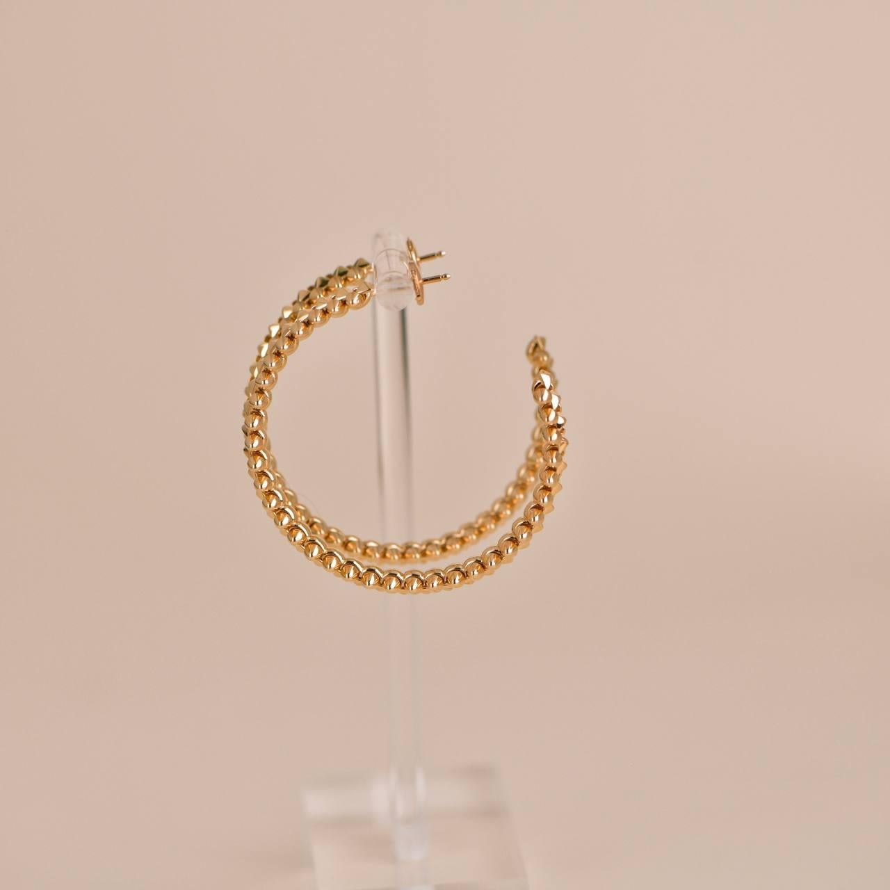 Women's or Men's Cartier Clash De Cartier Hoop Rose Gold Earrings Small Model For Sale