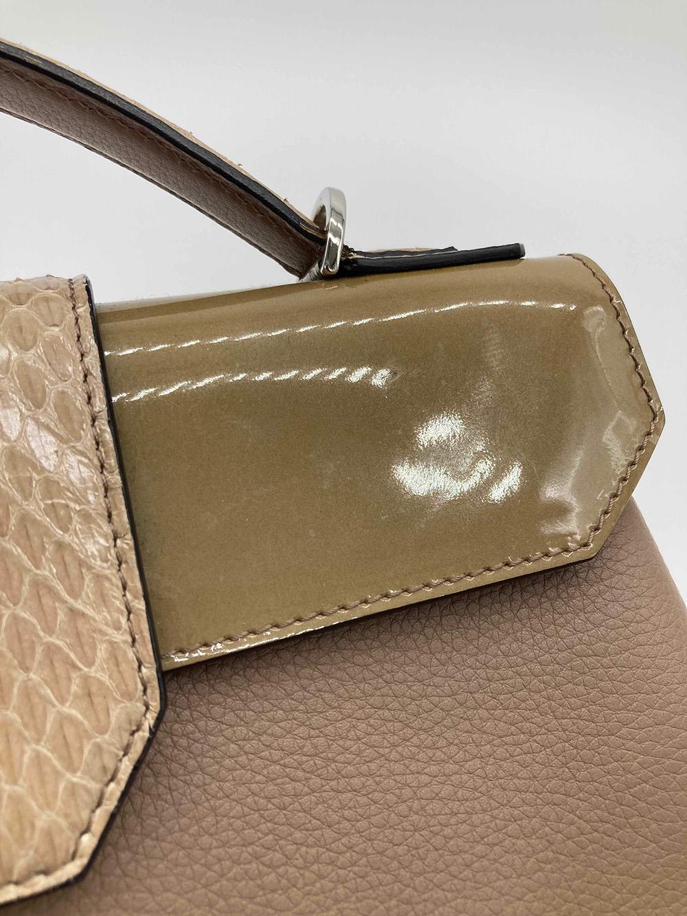 Cartier Classic Beige Feminine Line Top Handle Bag For Sale 5