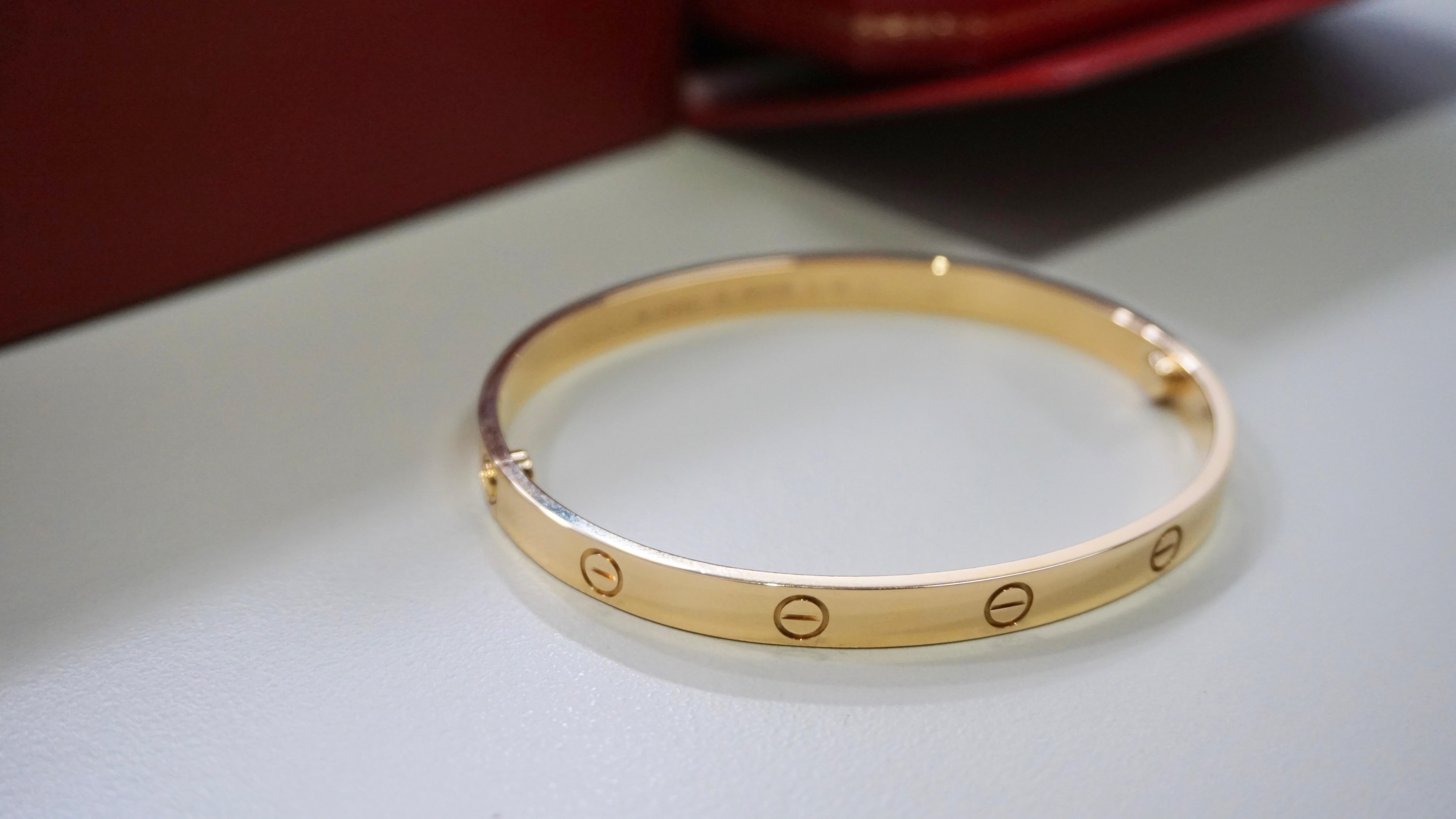Cartier Bracciale Classico dell'Amore in oro giallo misura 20 con scatola e documenti B6067520 in vendita 5