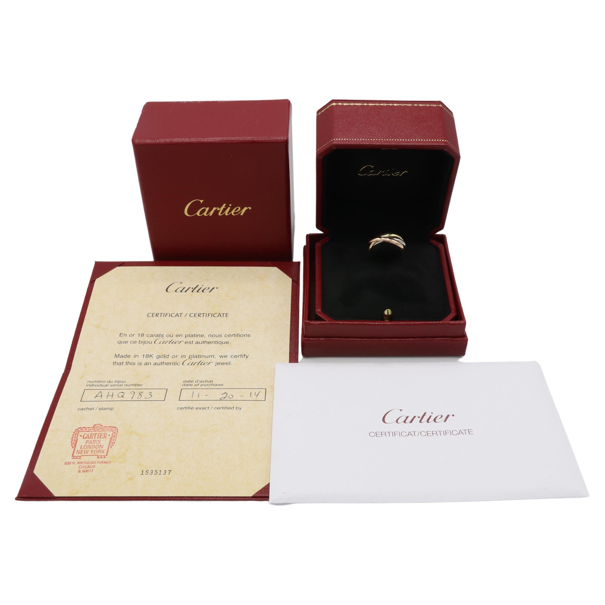 Cartier Classic Tri-Color Trinity Rolling Band Ring Box & Papers
Metal: Rose, yellow white 18k gold
Weight: 5.34 grams
Size: 54 (6.75)
Retail: $1,960 USD
Note: Box & Papers
