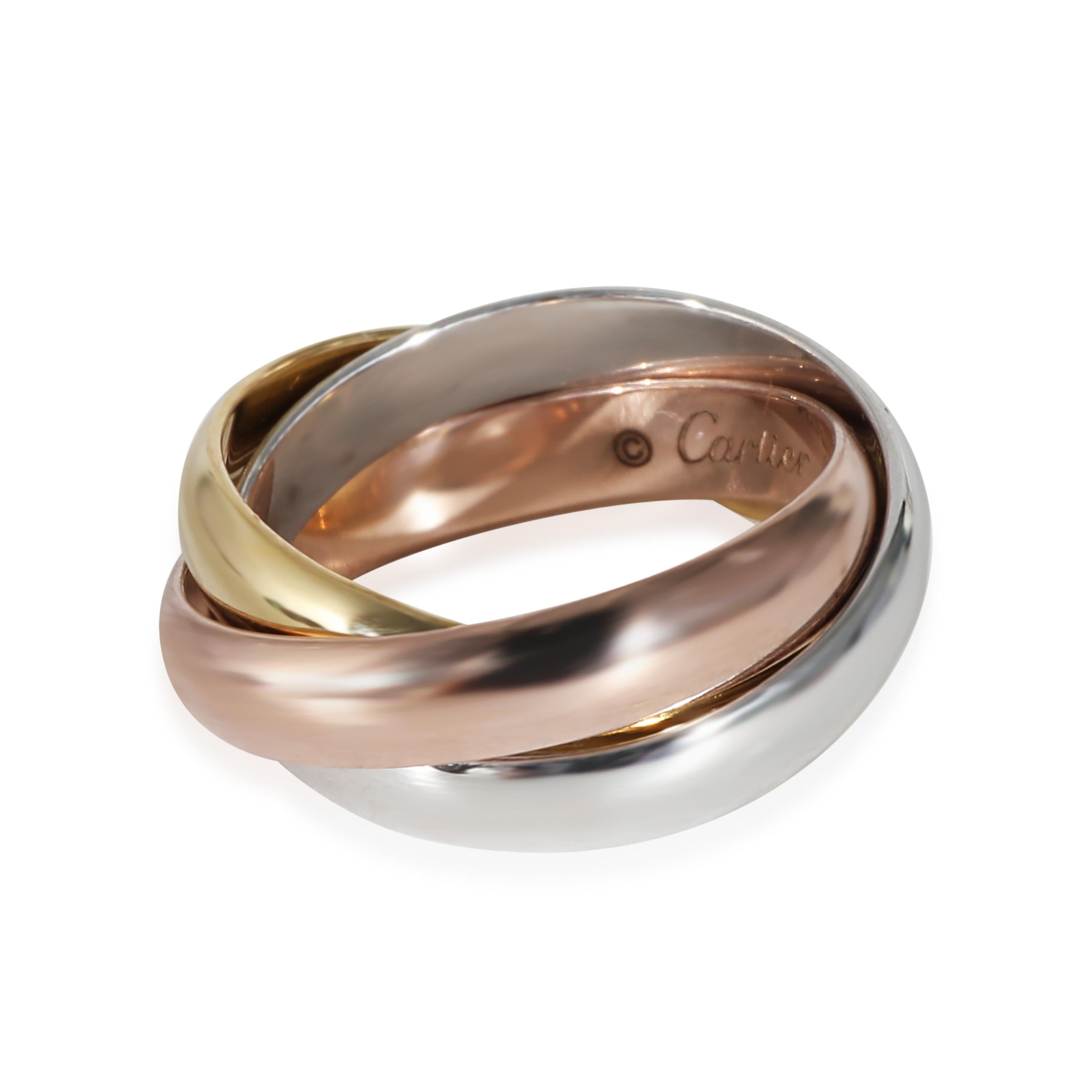 Cartier Klassischer Dreifaltigkeitsring aus 18k 3-Ton-Gold

PRIMÄRE DETAILS
SKU: 137108
Auflistung Titel: Cartier Klassischer Dreifaltigkeitsring in 18k 3-Ton Gold
Beschreibung des Zustands: Louis Cartier, der Enkel des Firmengründers, führte den