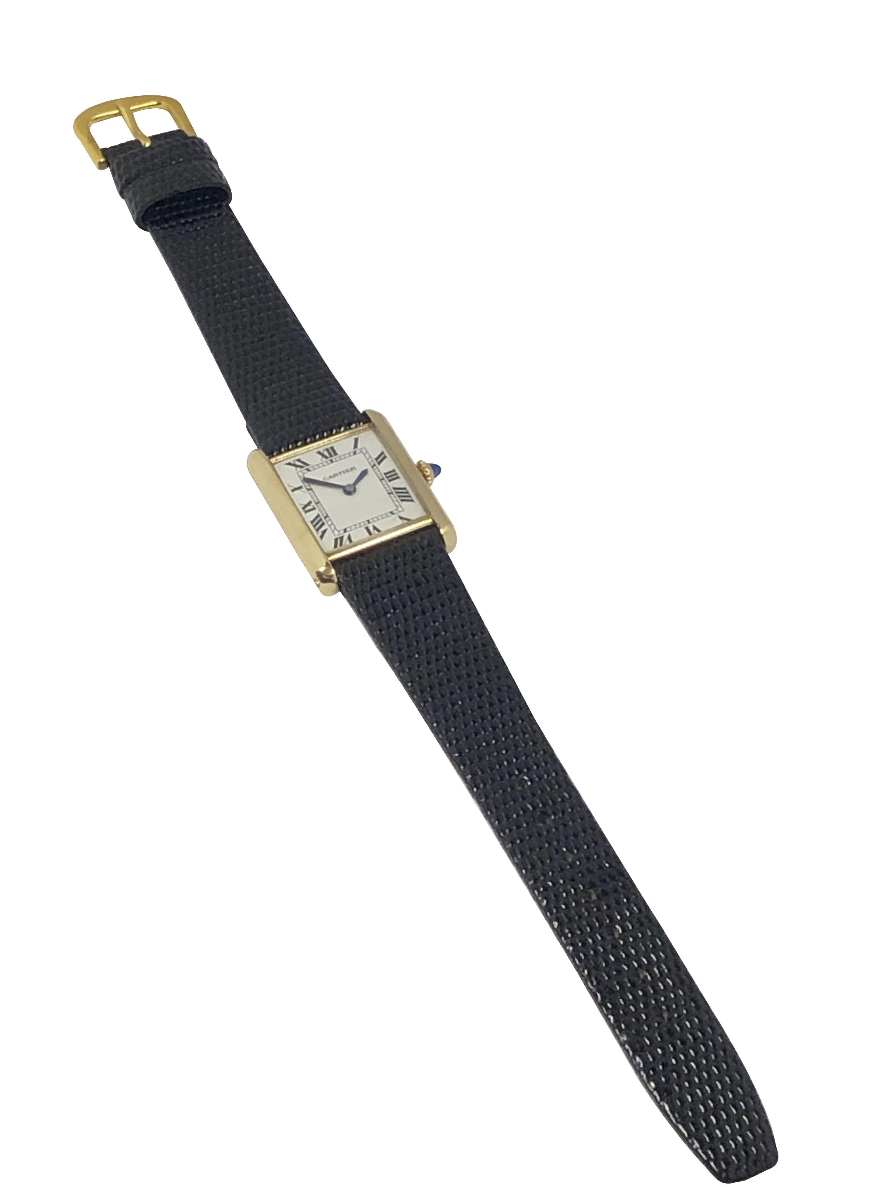 Cartier Classic Gelbgold Handaufzug Unisex Tank-Armbanduhr im Angebot 1