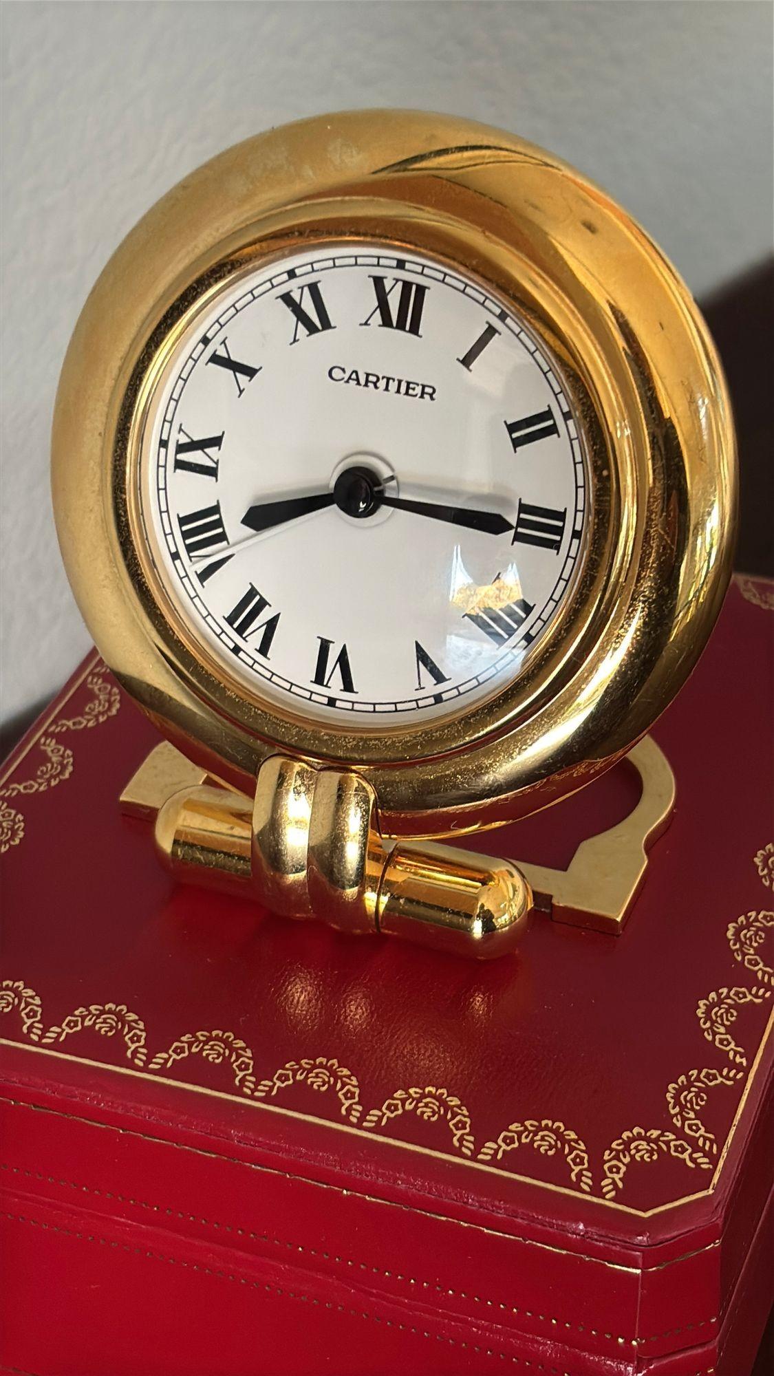 Cartier Colisee Art Deco Travel Desk Clock 24-Karat Gold-Plated For Sale 6